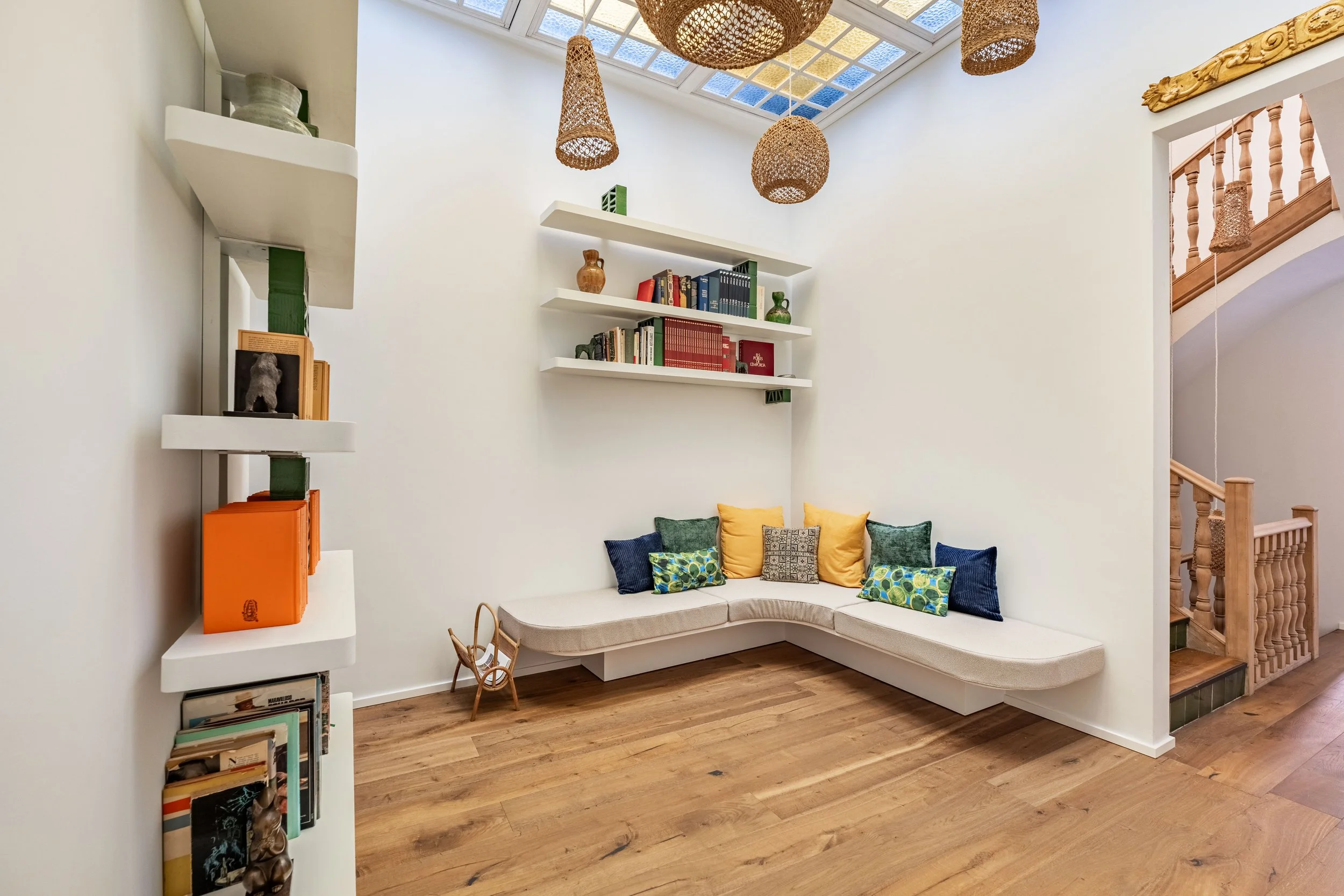 luxury villa in cadaques village lounge