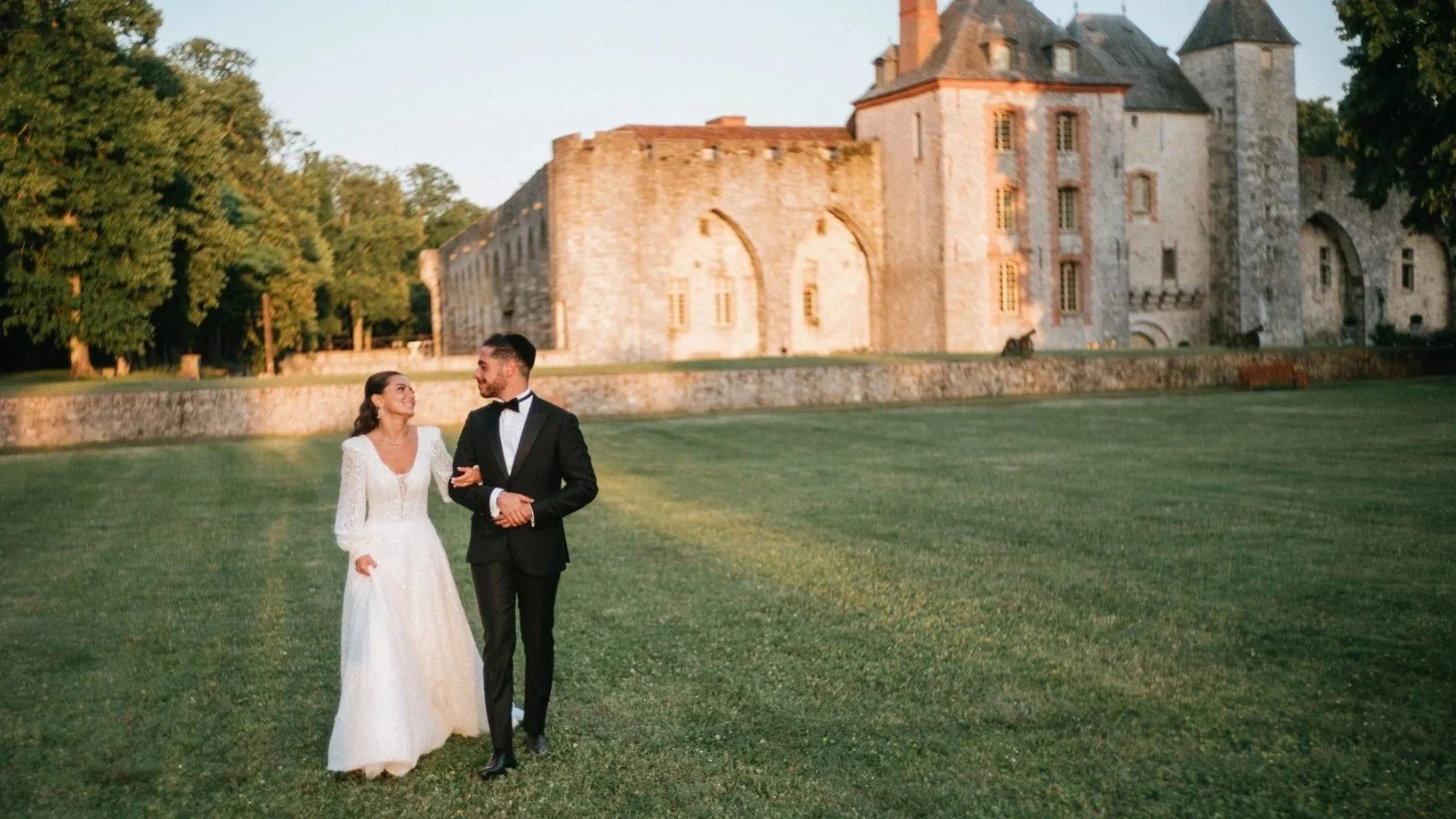 micro wedding in France near Paris