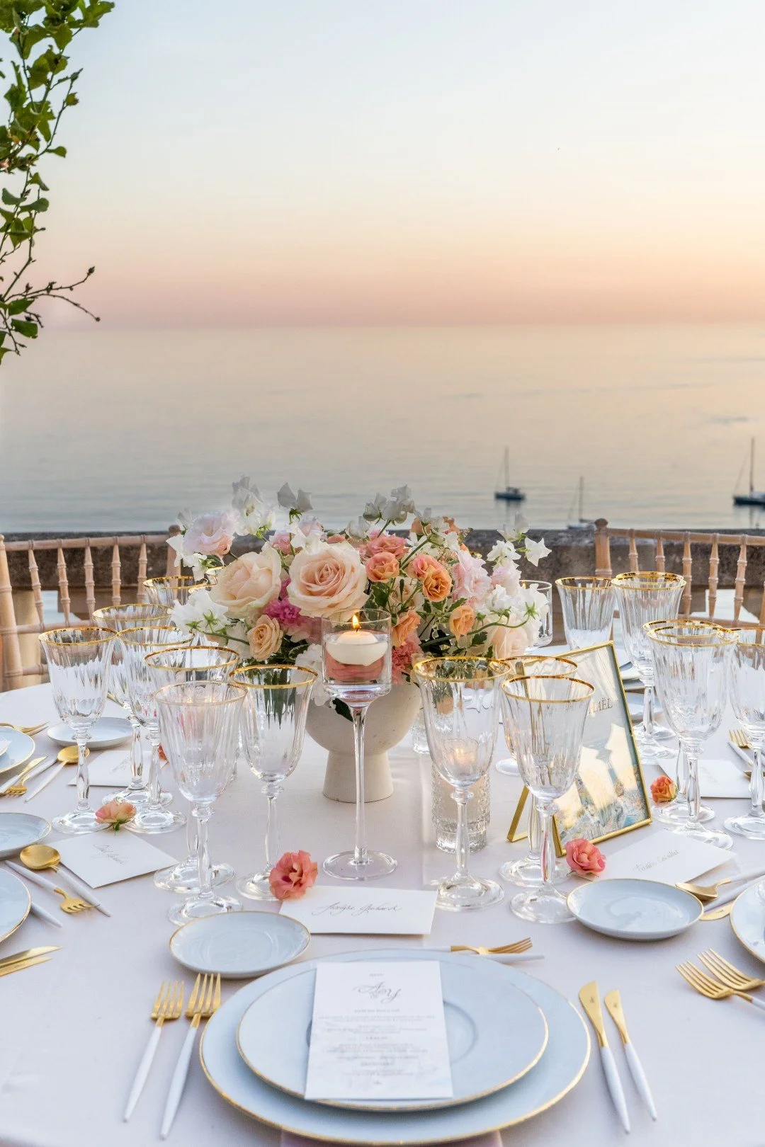 beach wedding venues in France table