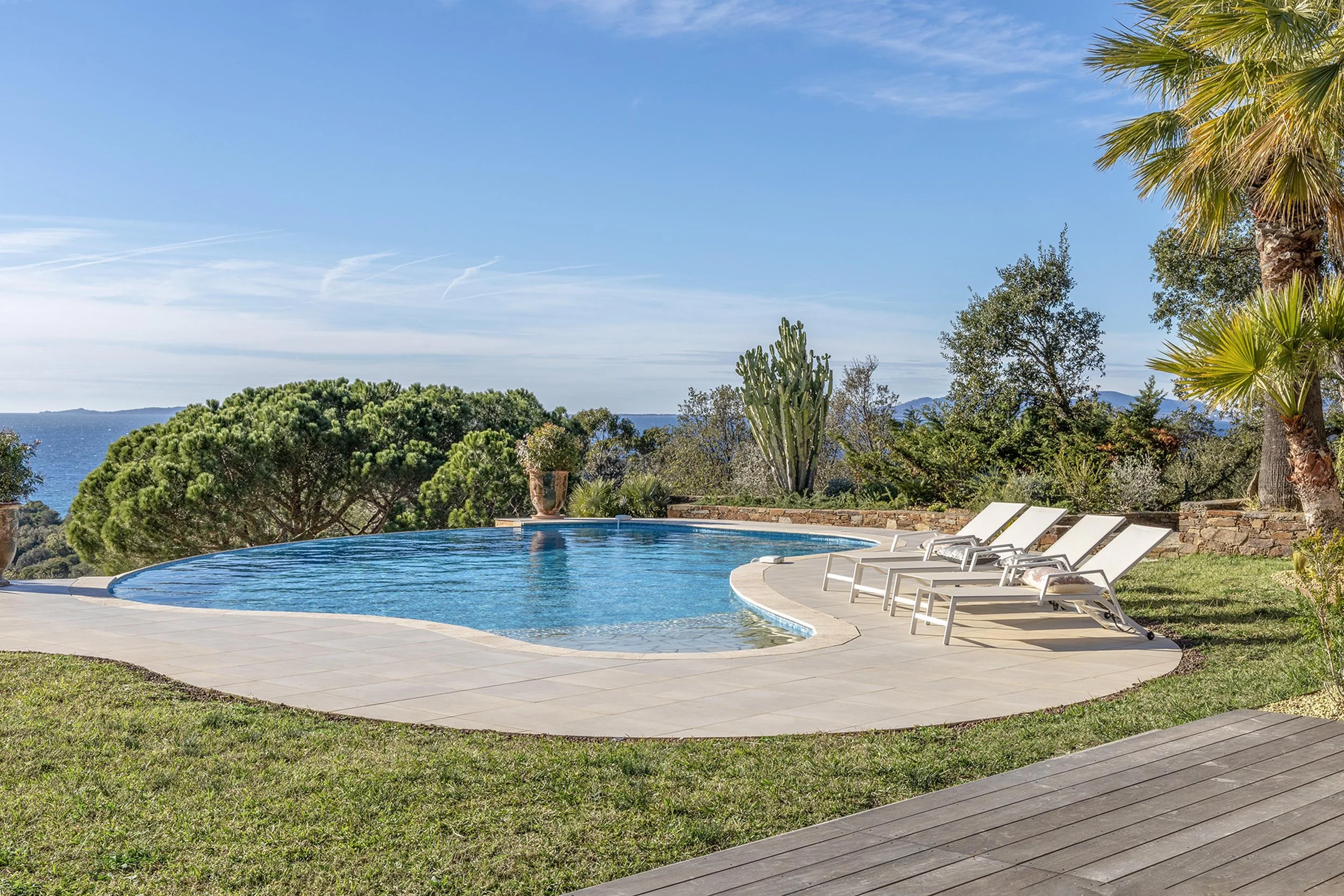 Luxury villa Bormes les Mimosas pool