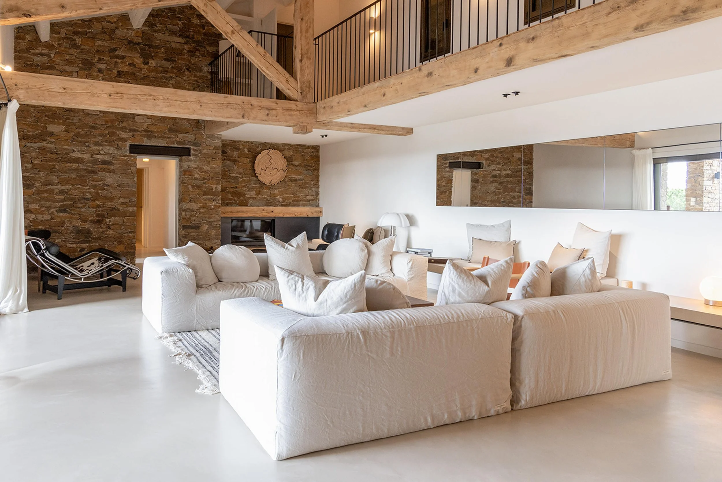 Luxury villa Bormes les Mimosas living room