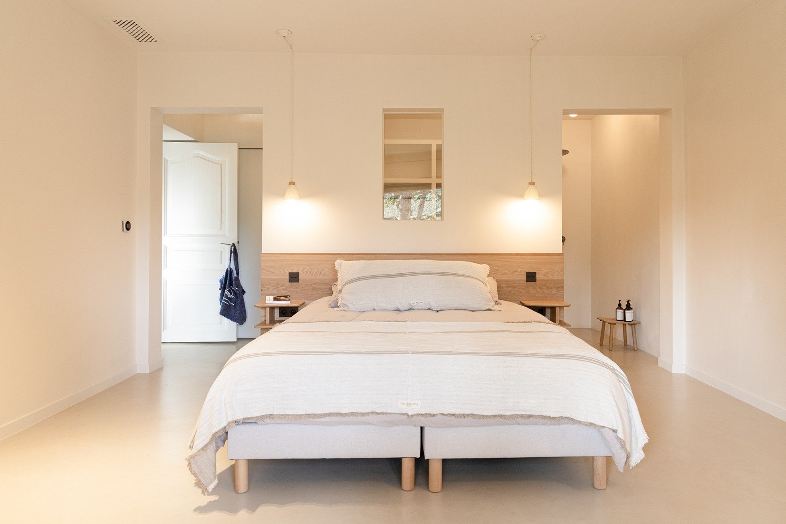 Luxury villa Bormes les Mimosas bedroom