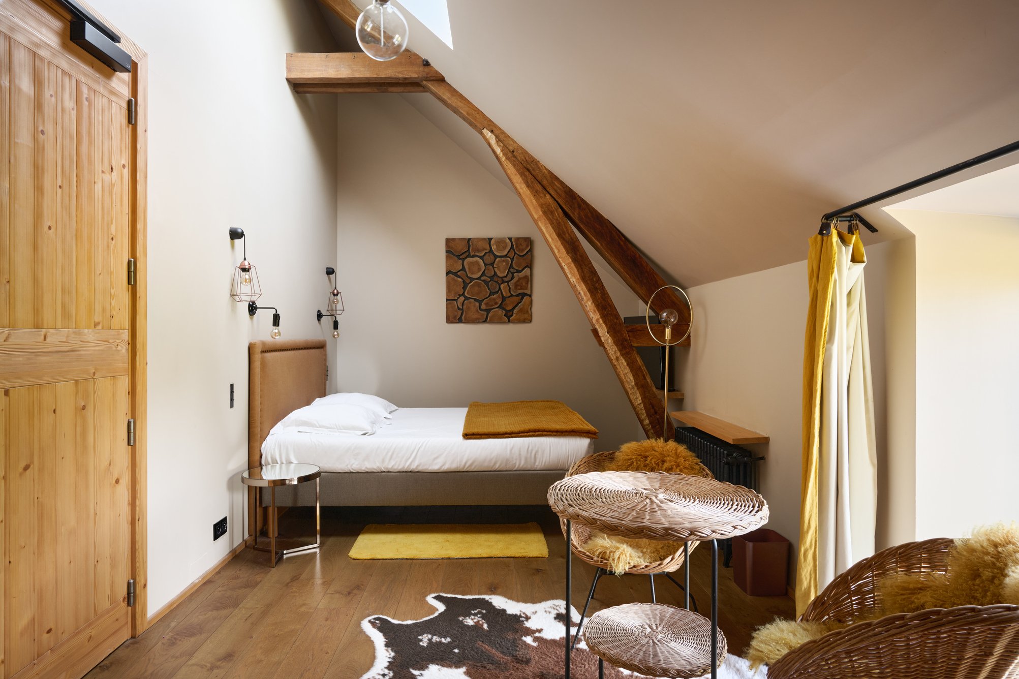 Luxury villa in Loire near Paris