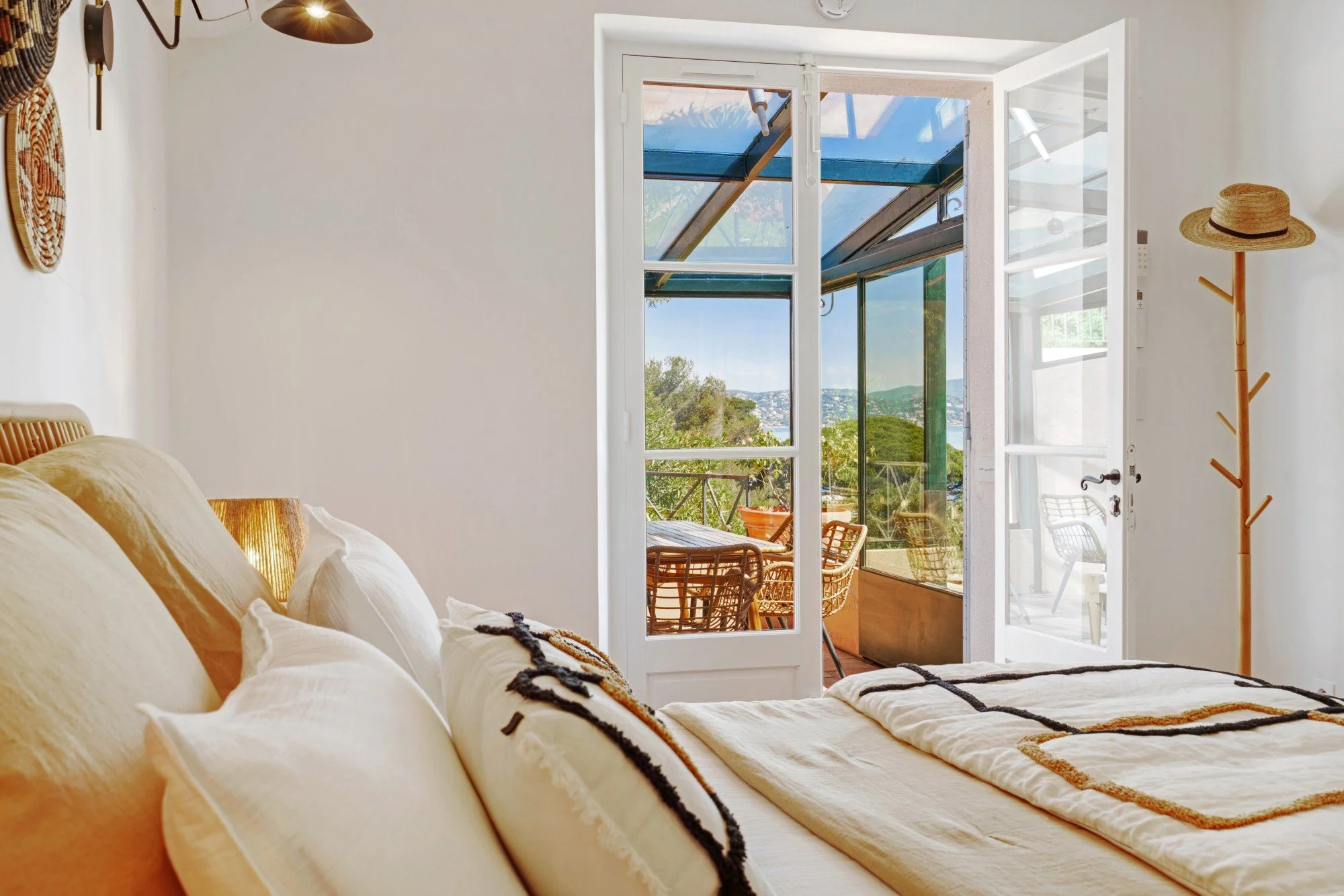saint tropez graniers luxury villa bedroom