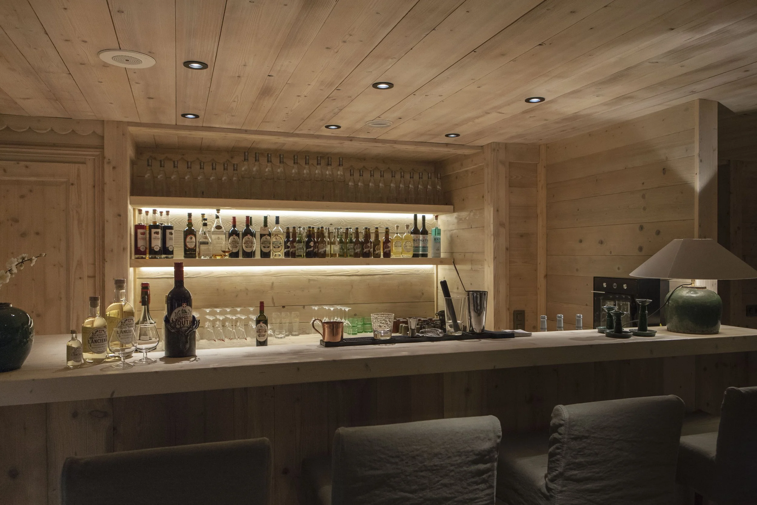 combloux corporate retreat bar 