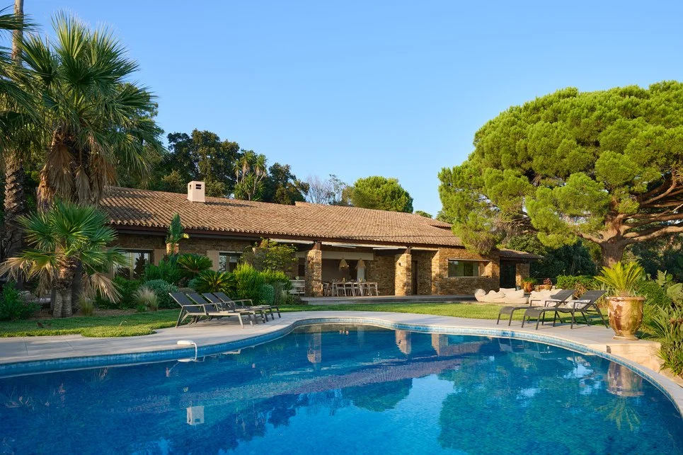 luxury villa in South of France in Bormes les Mimosas overlooking the sea