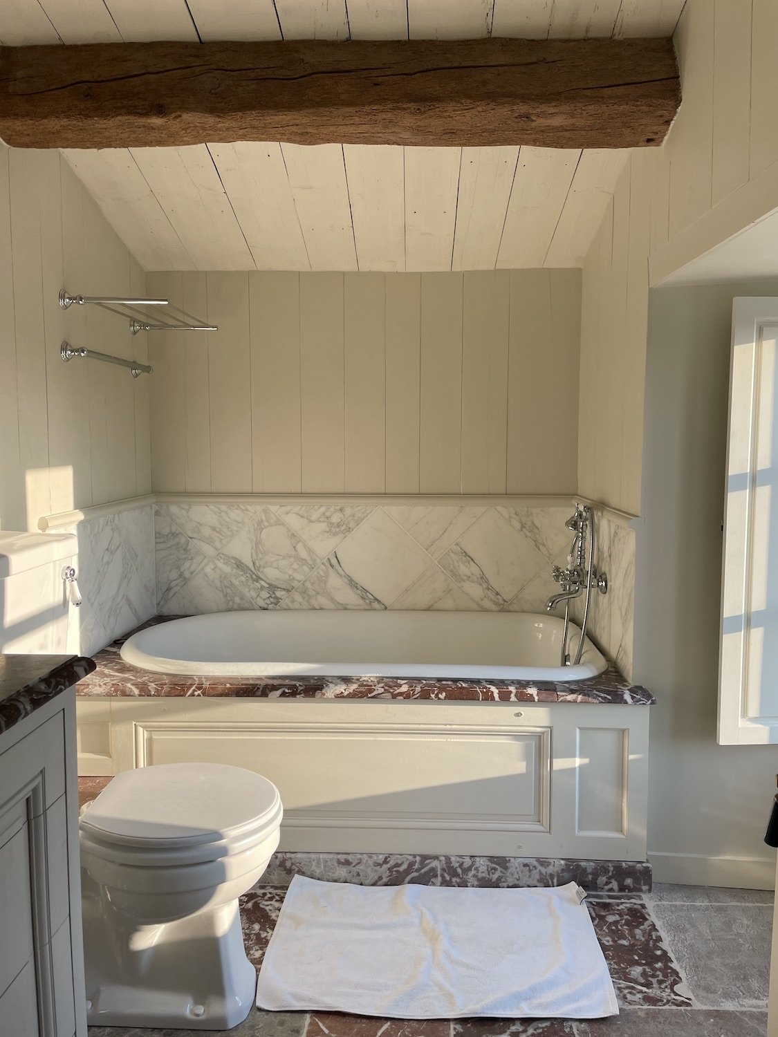 luxury villa Île de Ré bathroom
