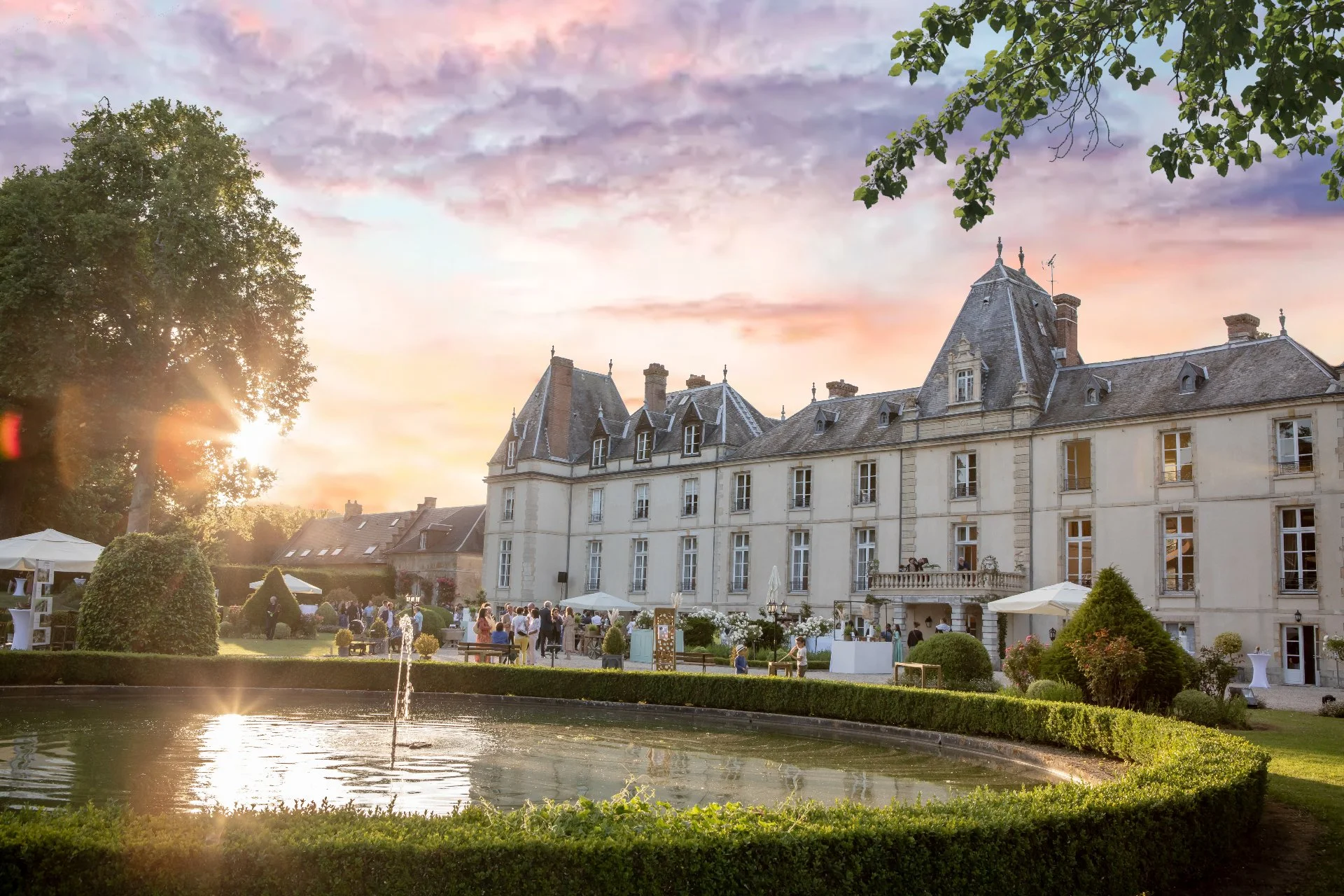 wedding in Vernon château