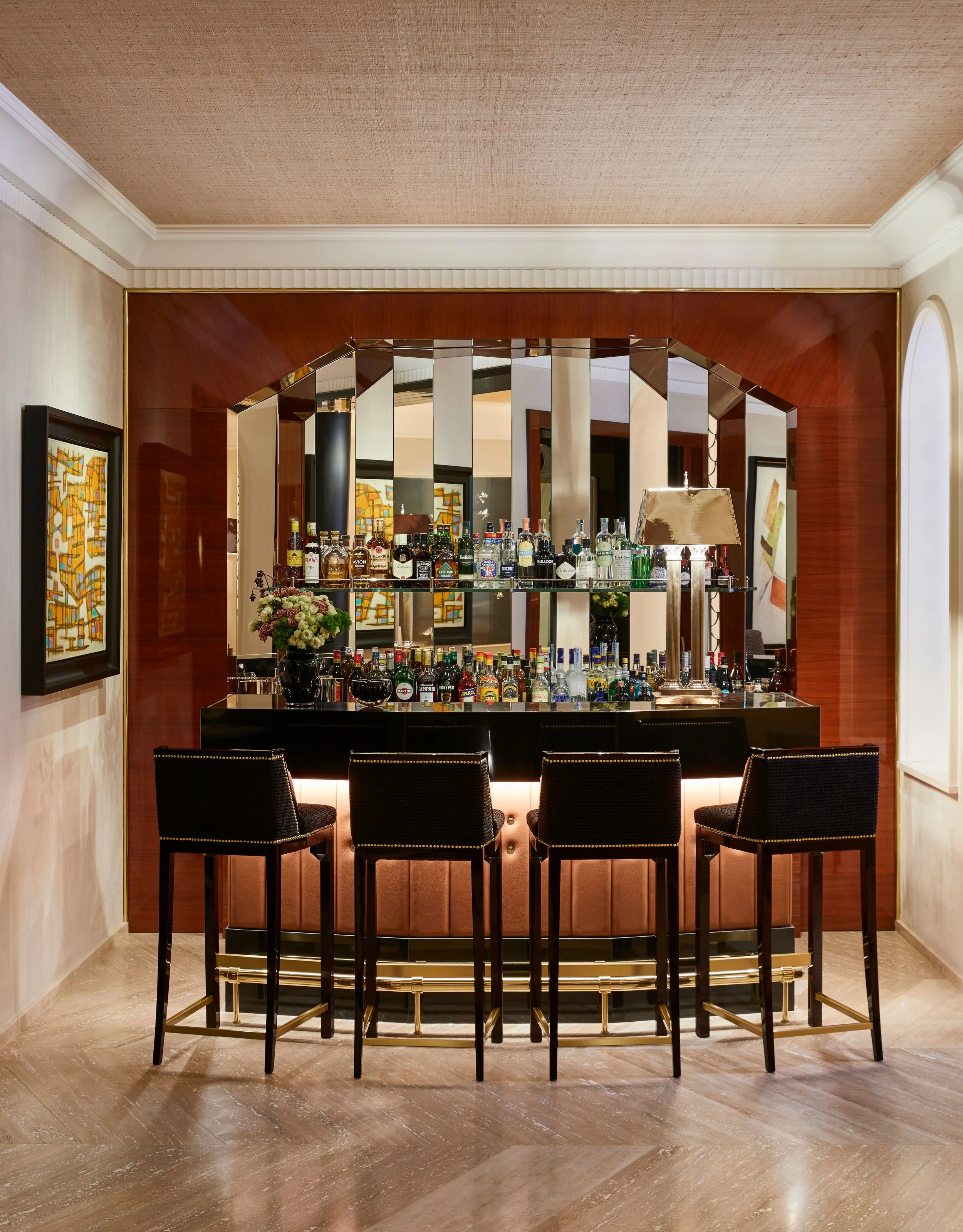 luxury wedding in Grimaud bar