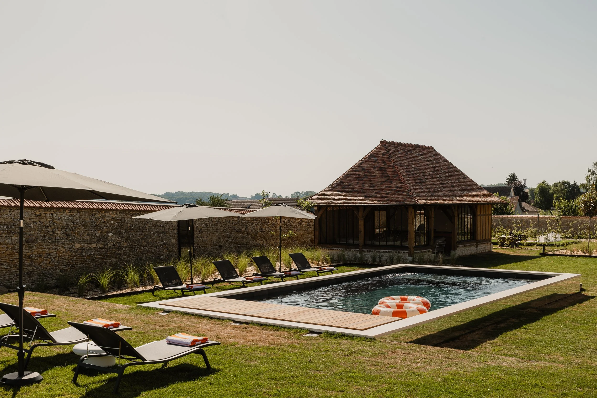 wedding vexin pool house