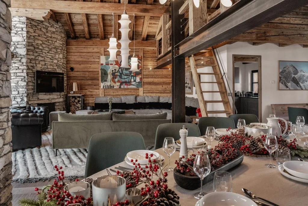 luxury chalet val d'isère bellevarde diningroom