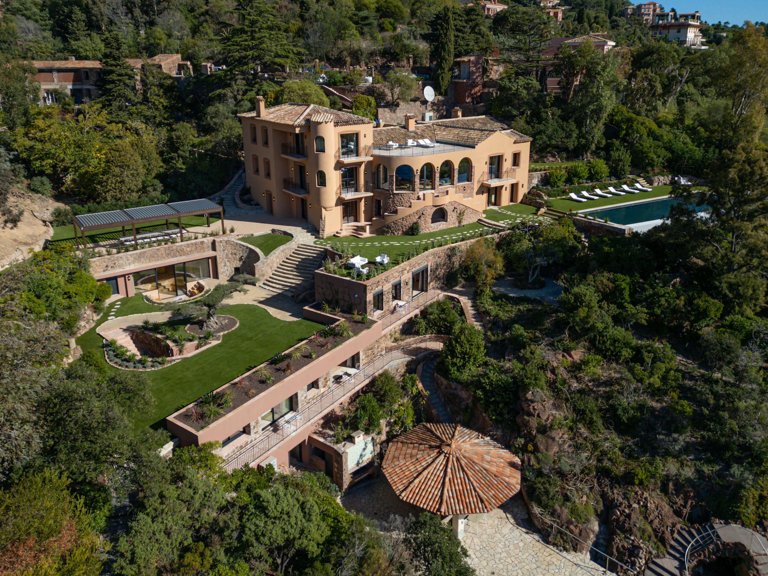 mansion wedding venues in FRance 