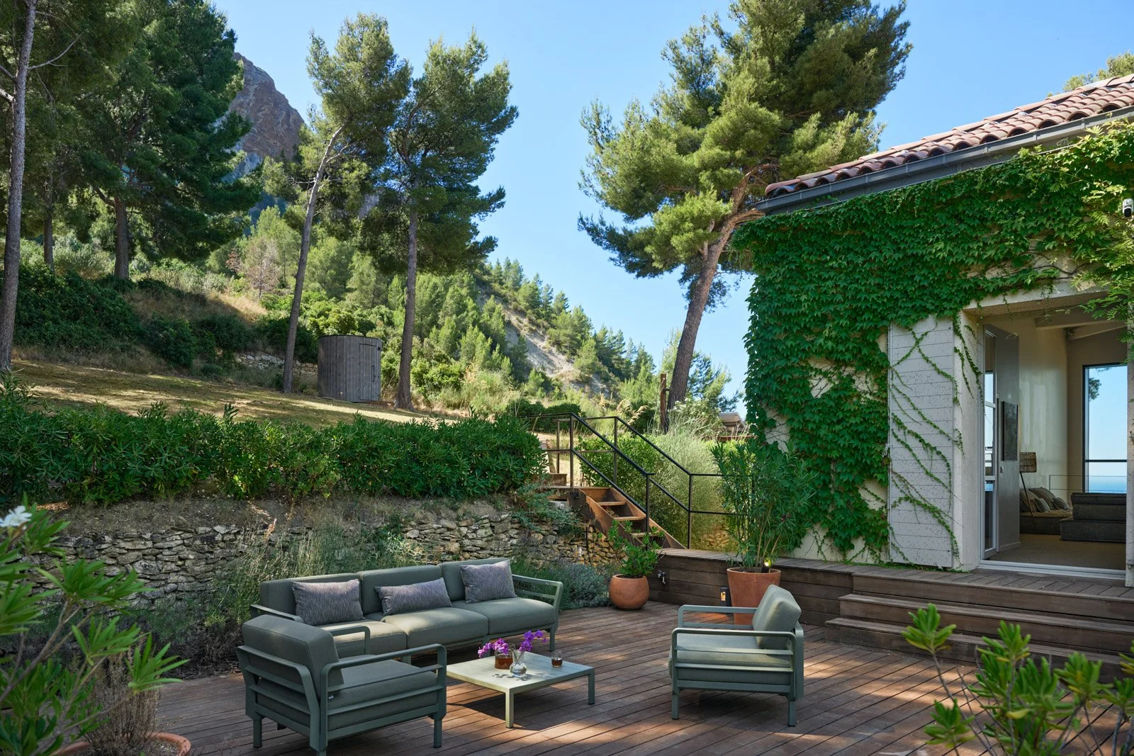 luxury villa in Cassis in South of France