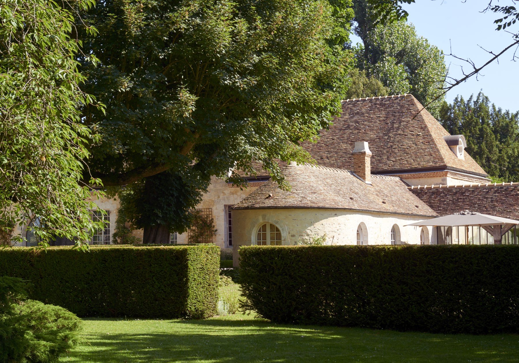 Wedding in Paris garden