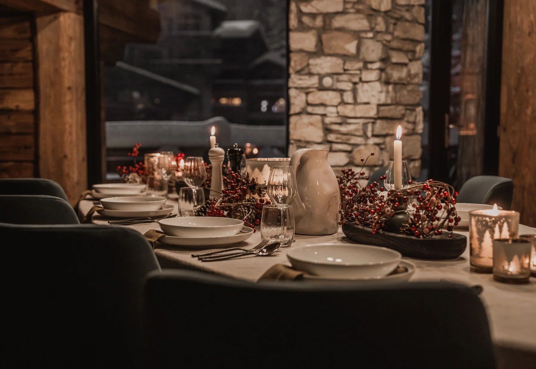 luxury chalet val d'isère bellevarde dining table