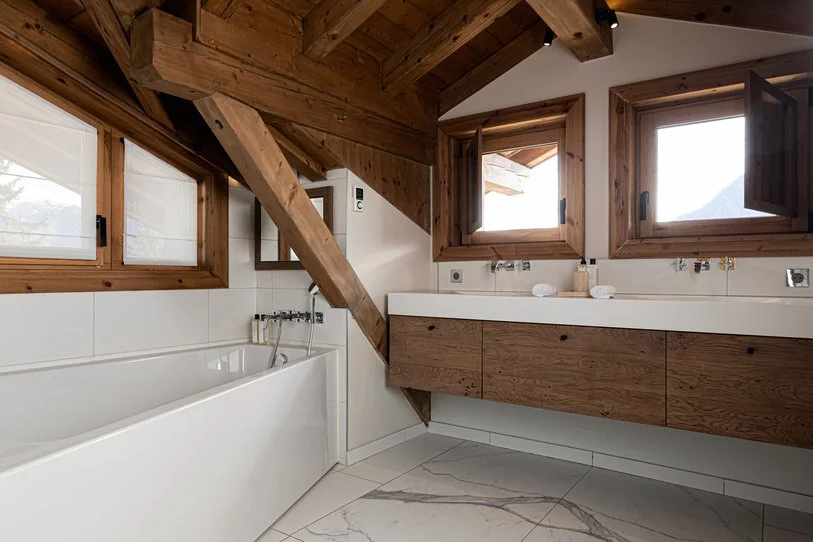luxury chalet in courchevel bathroom