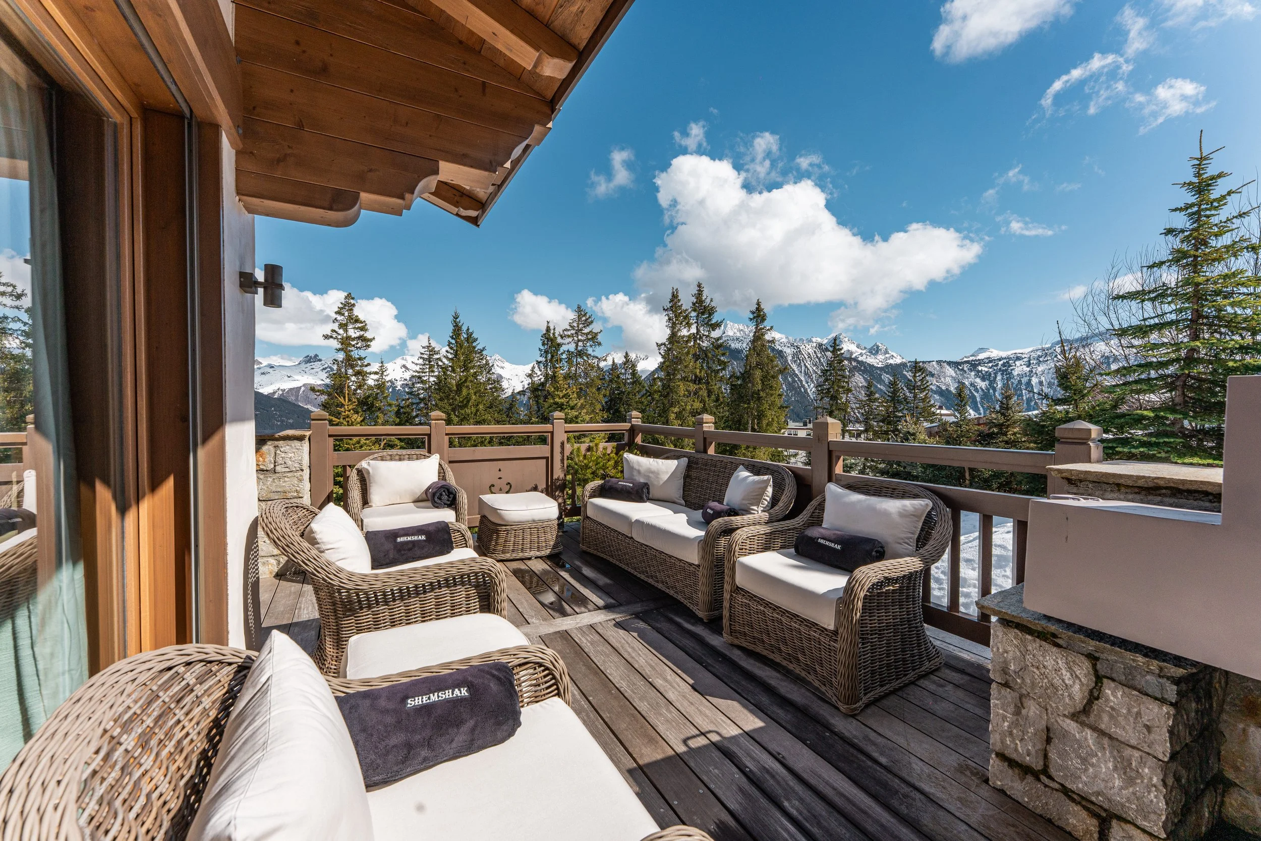 courchevel 1850 chenus luxury chalet terrace