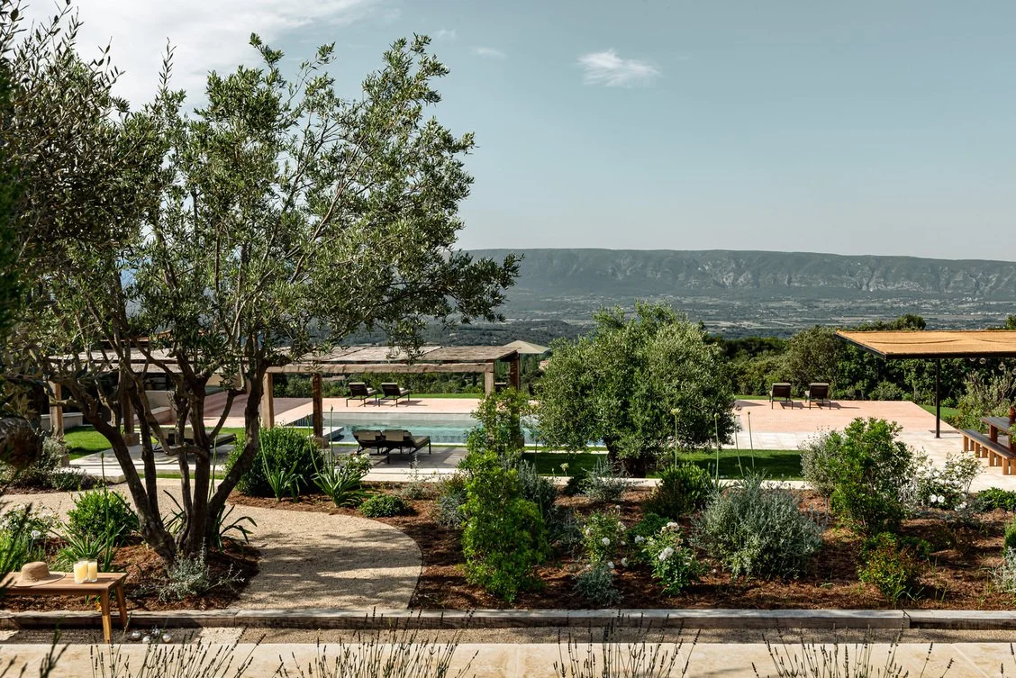 Luxury villa for rent in Provence in Gordes