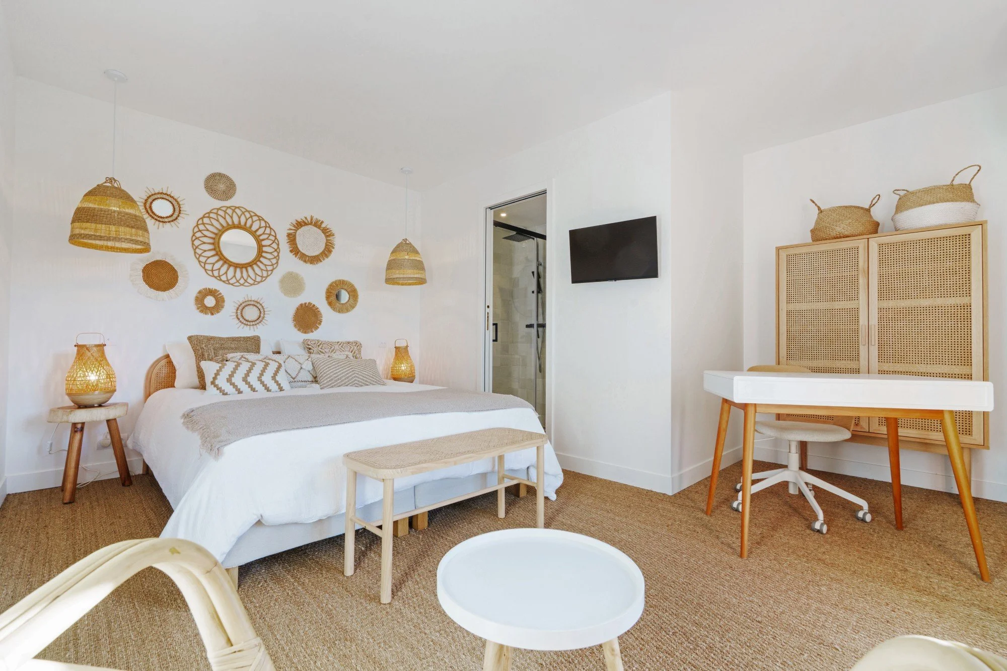 saint tropez graniers luxury villa bedroom