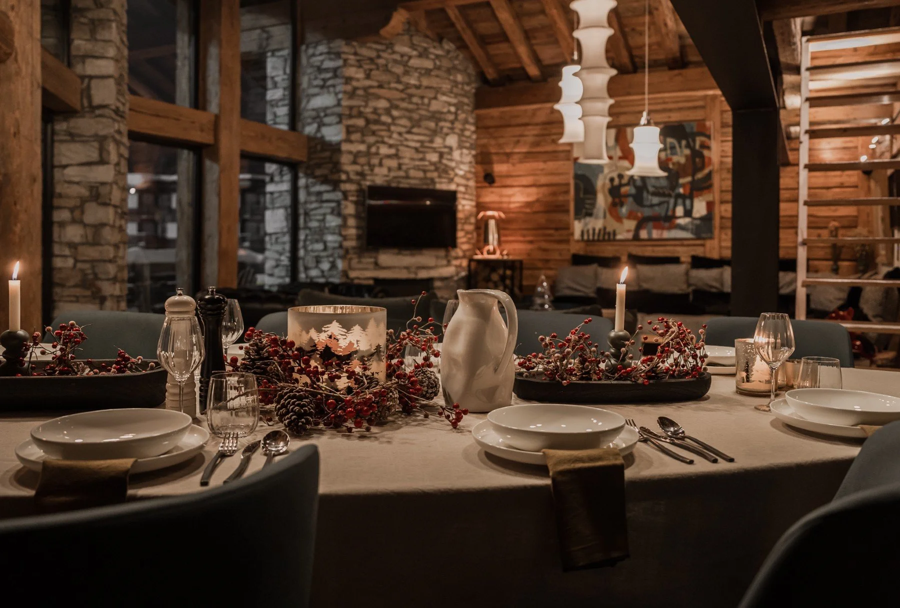 luxury chalet in Val d'Isère dining room