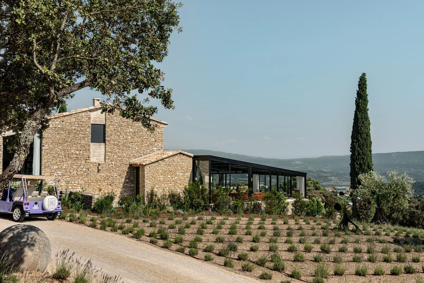 Luxury villa for rent in Provence in Gordes