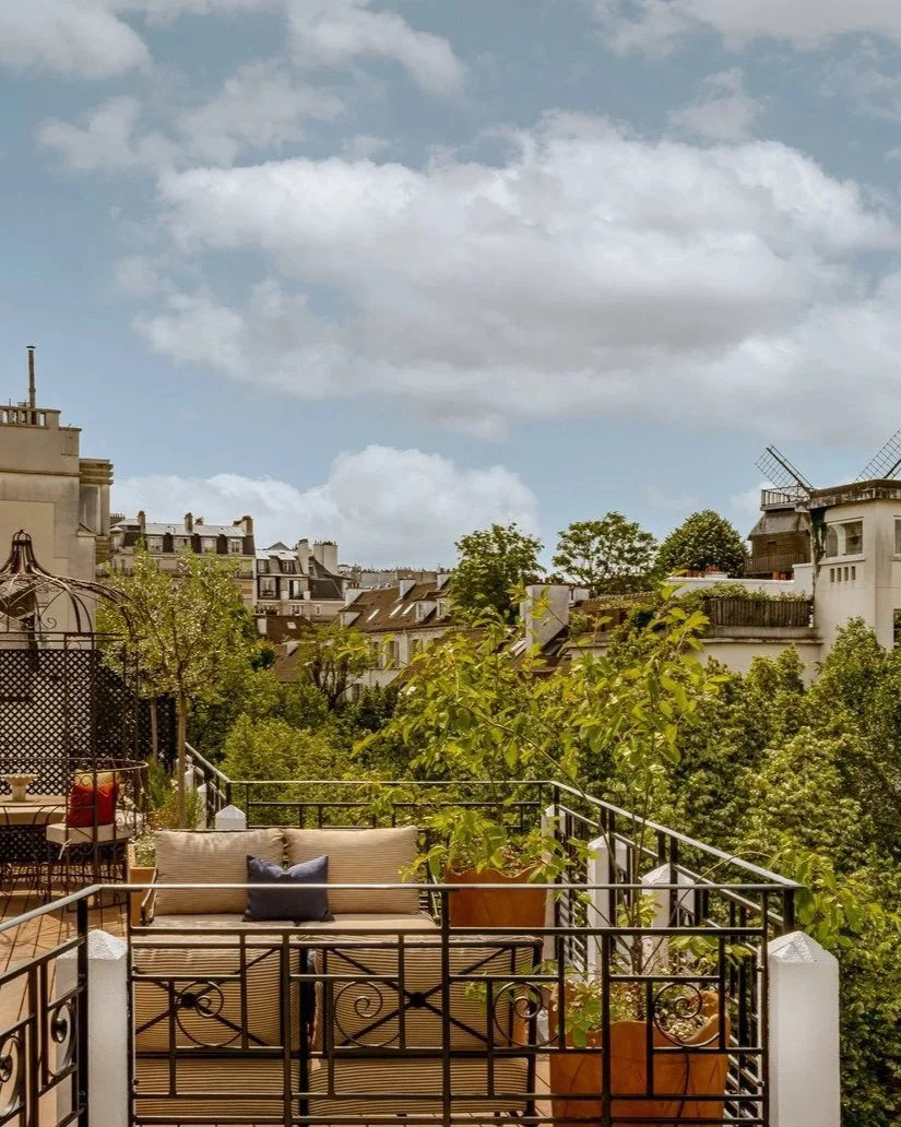 luxury house in Paris Montmartre