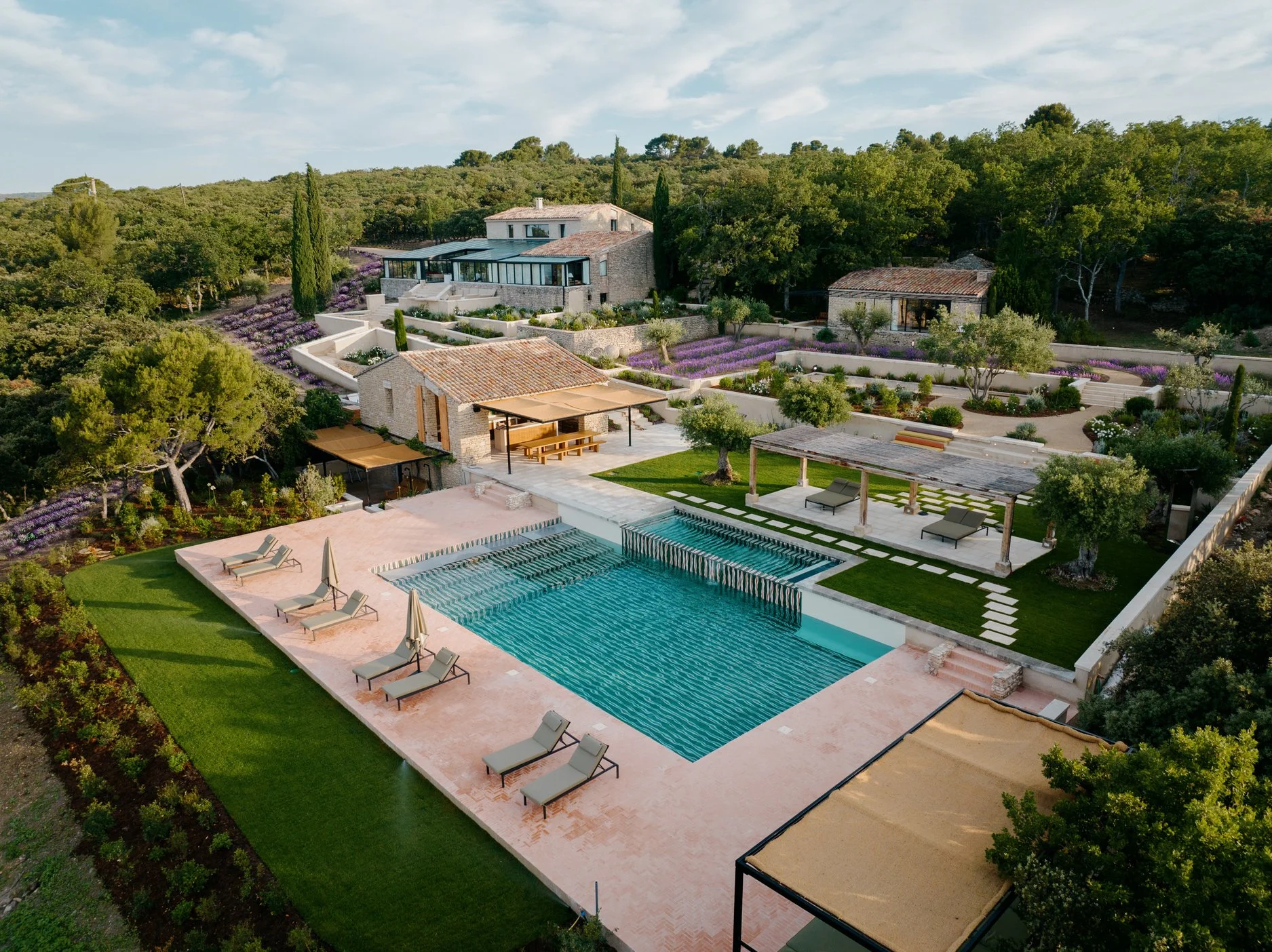 Luxury villa for rent in Provence in Gordes