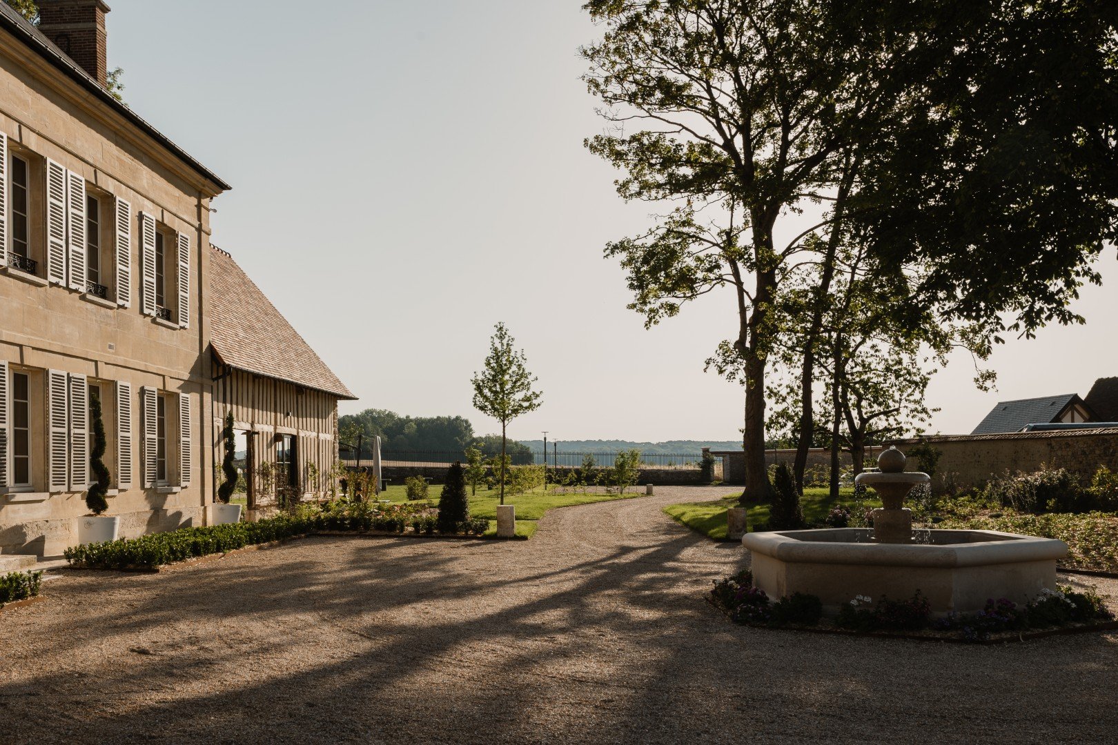 wedding in vexin garden