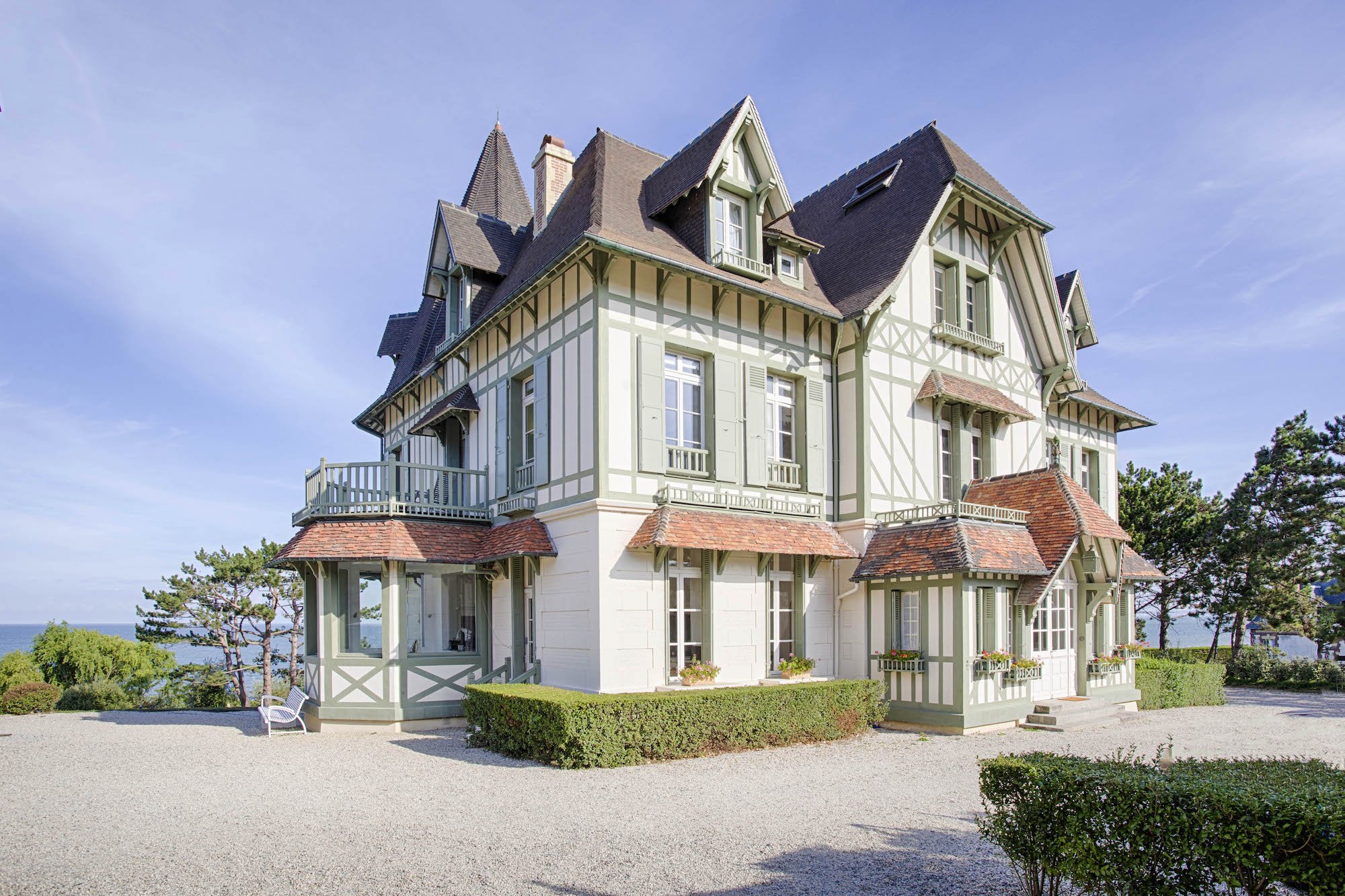 luxury villa in normandy