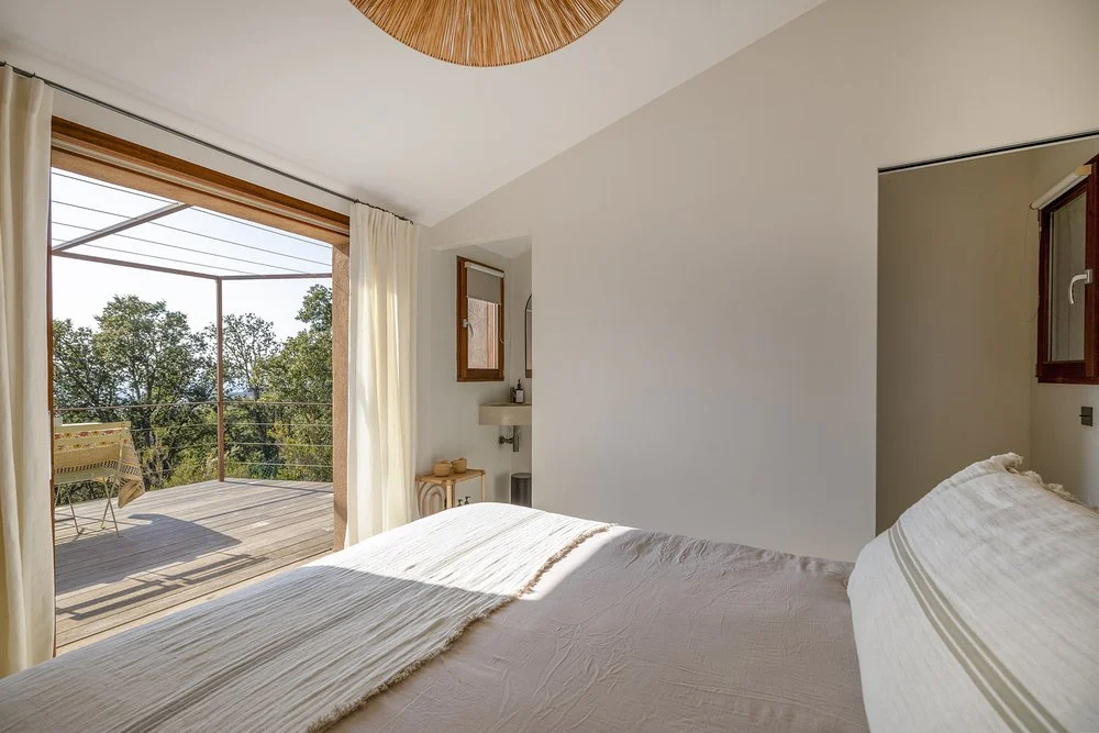 luxury villa in South of France in Bormes les Mimosas bedroom