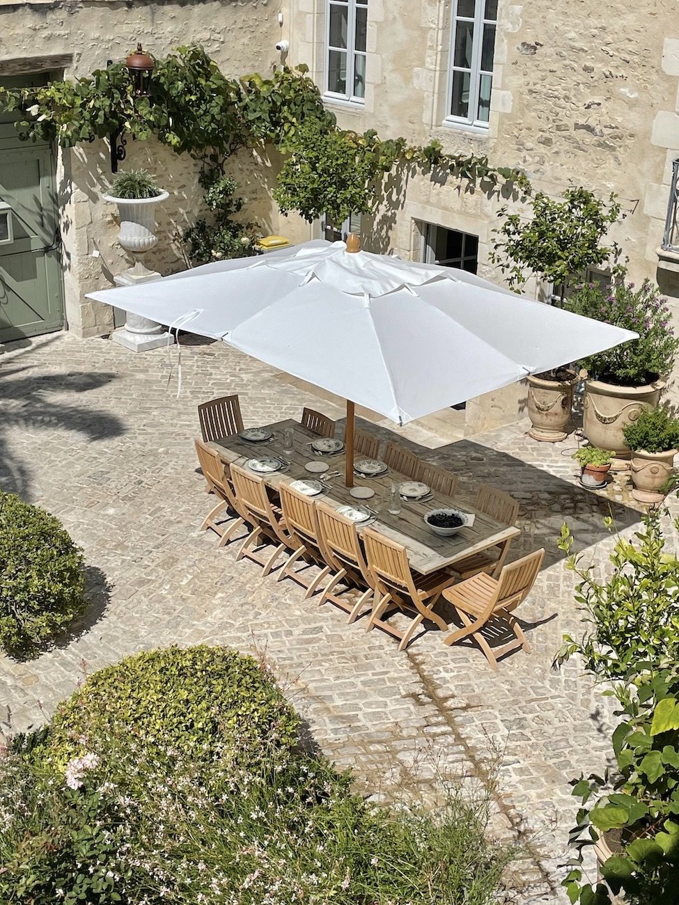 luxury villa Île de Ré terrace