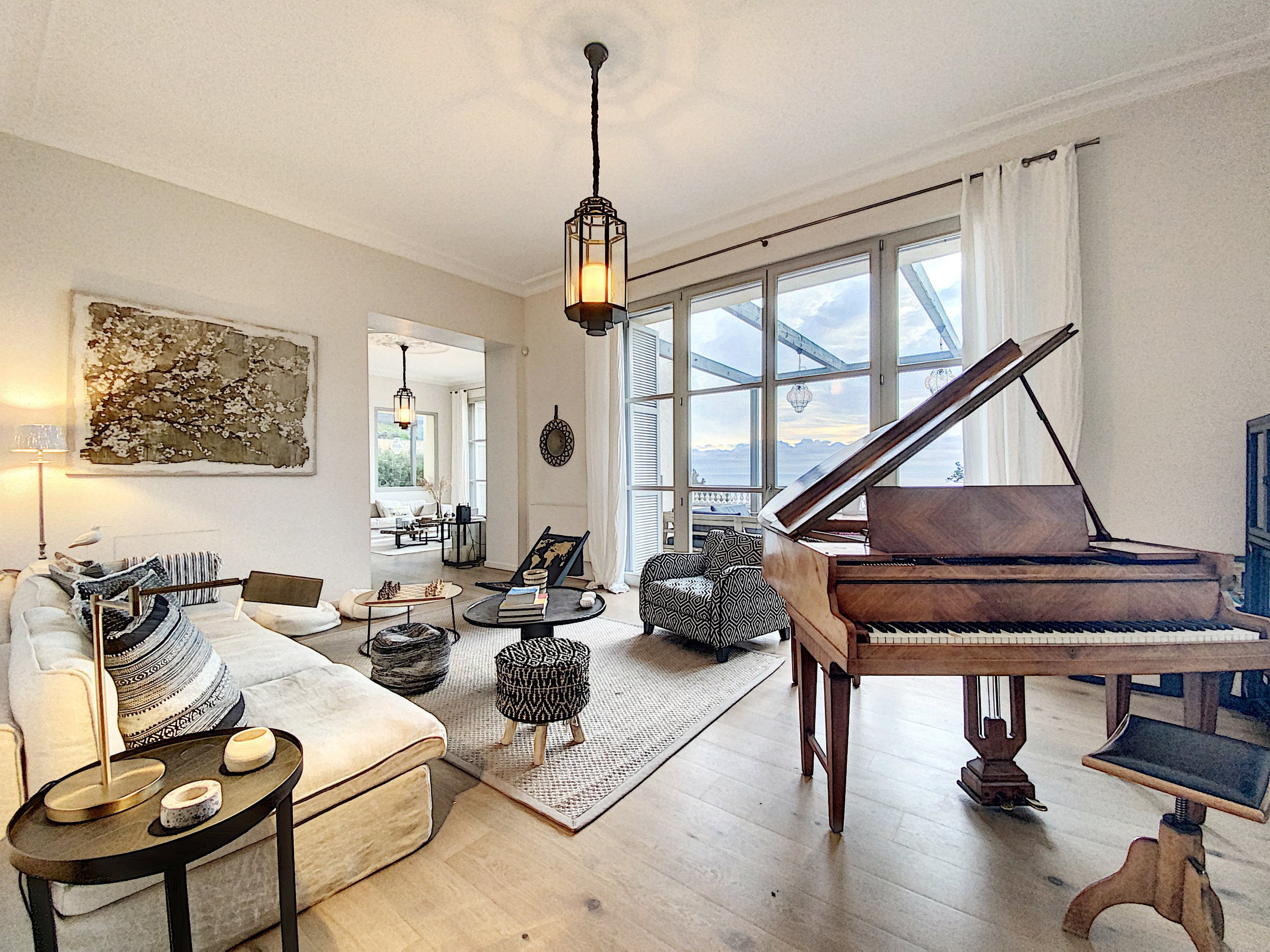 luxury villa south of france living room