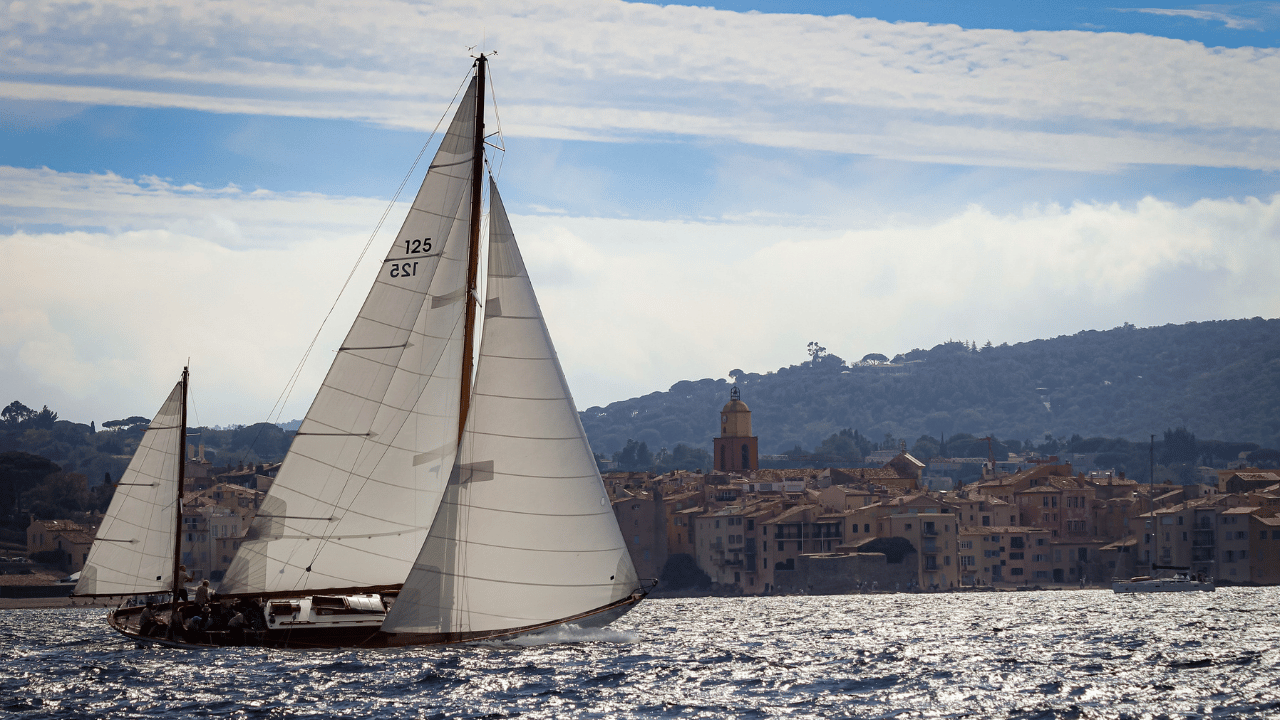 les voiles de Saint Tropez boat