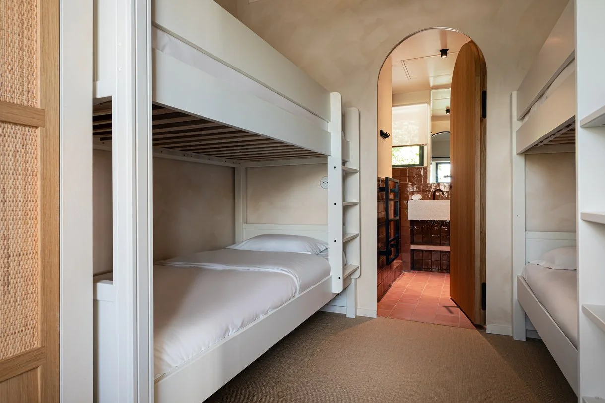 Luxury villa for rent in Provence in Gordes dormitory