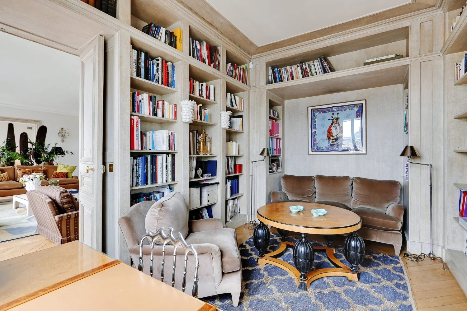 Luxury Appartment Paris Solferino office