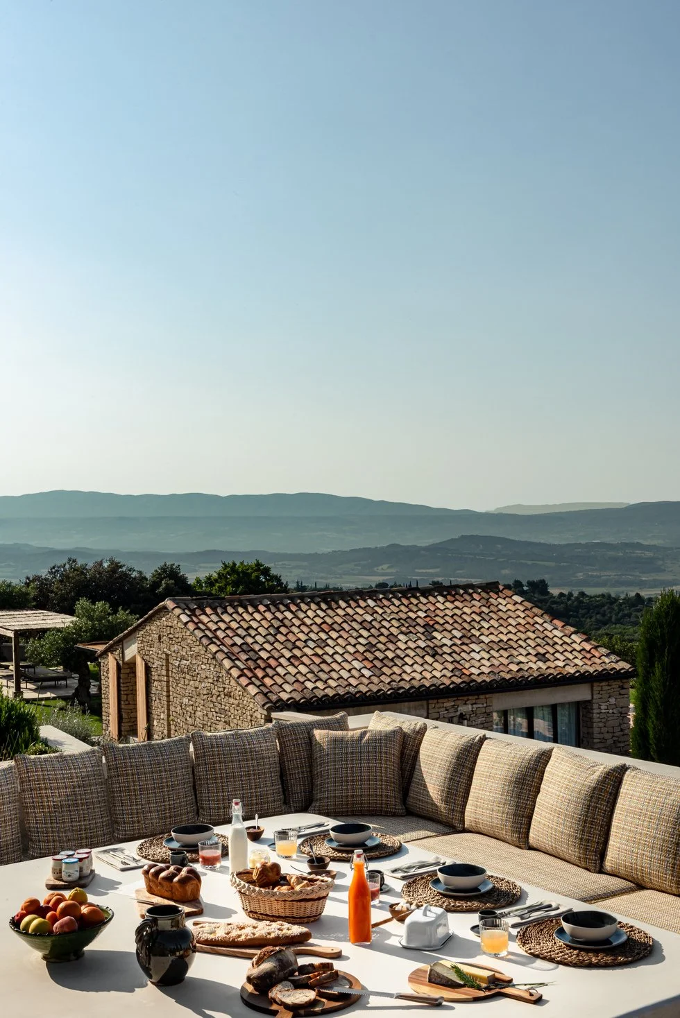 Luxury villa for rent in Provence in Gordes