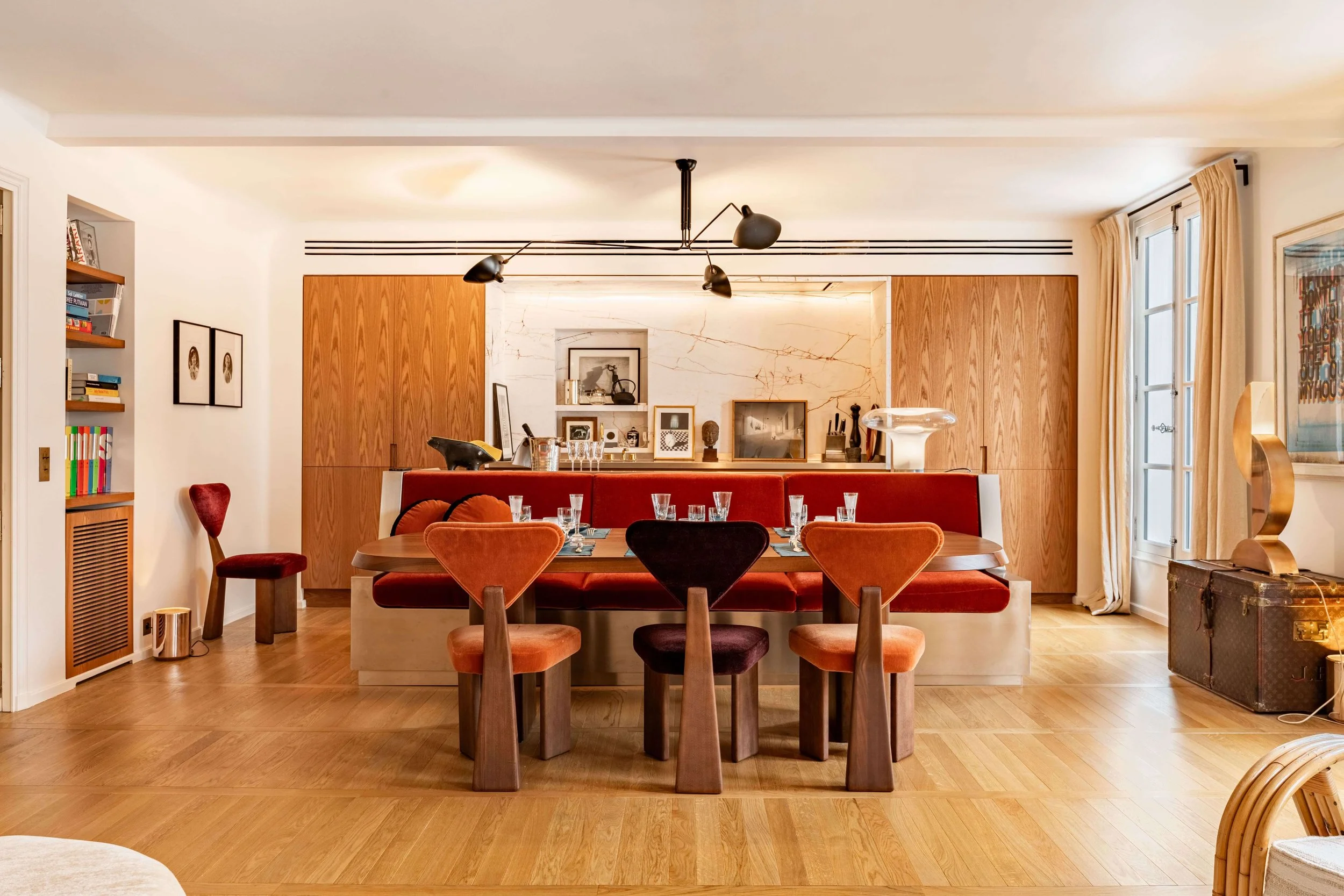 Event venue Paris lounge area dining room and kitchen