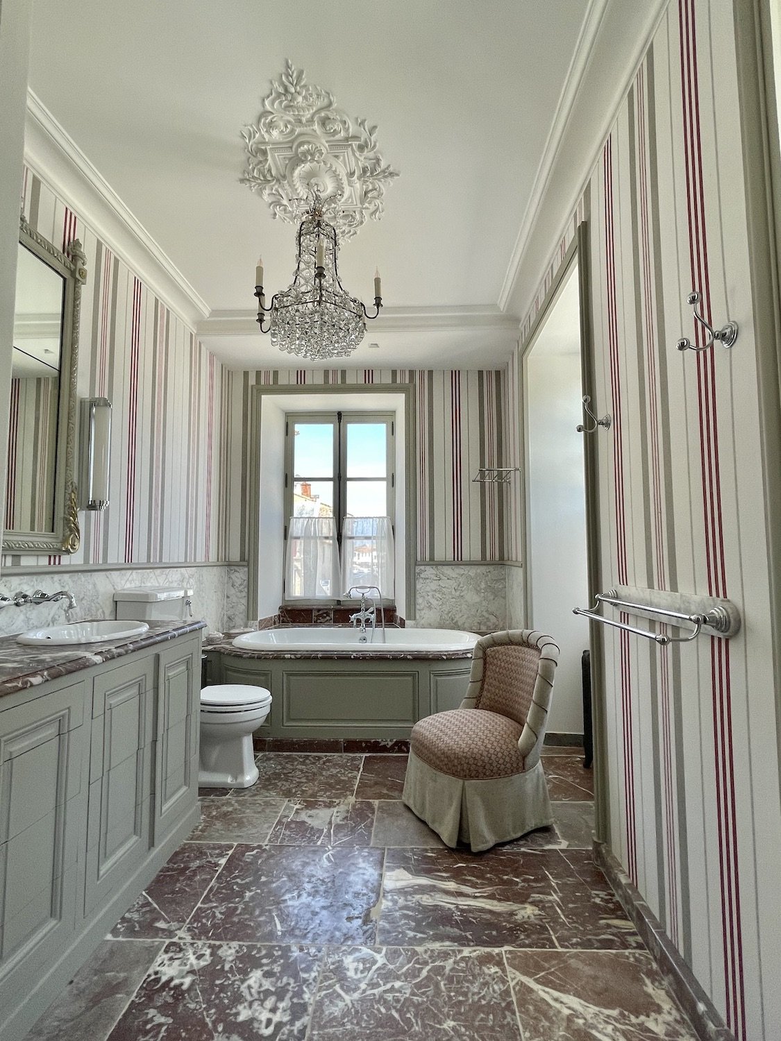 luxury villa Île de Ré bathroom