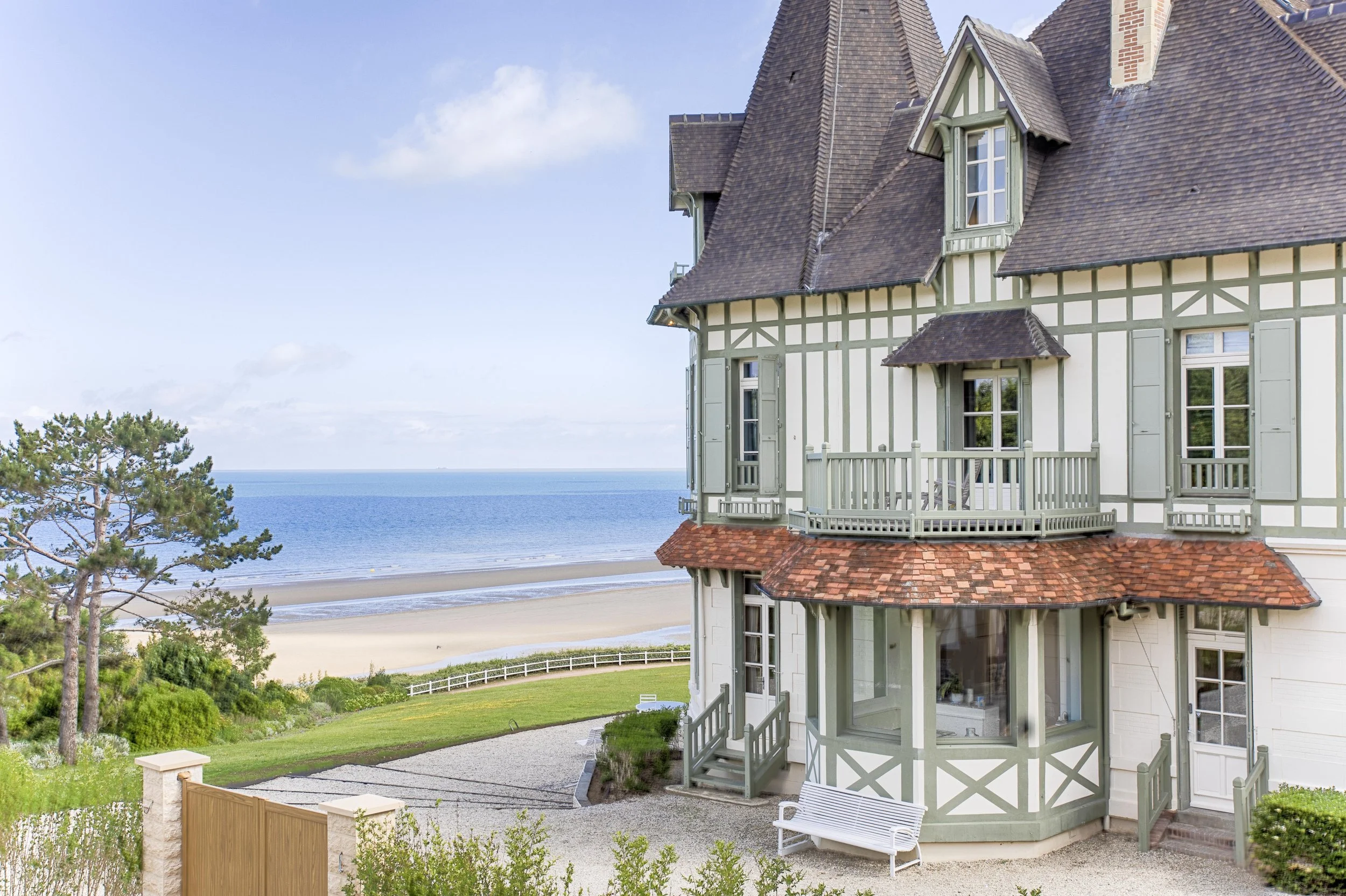 Deauville Château facade sea