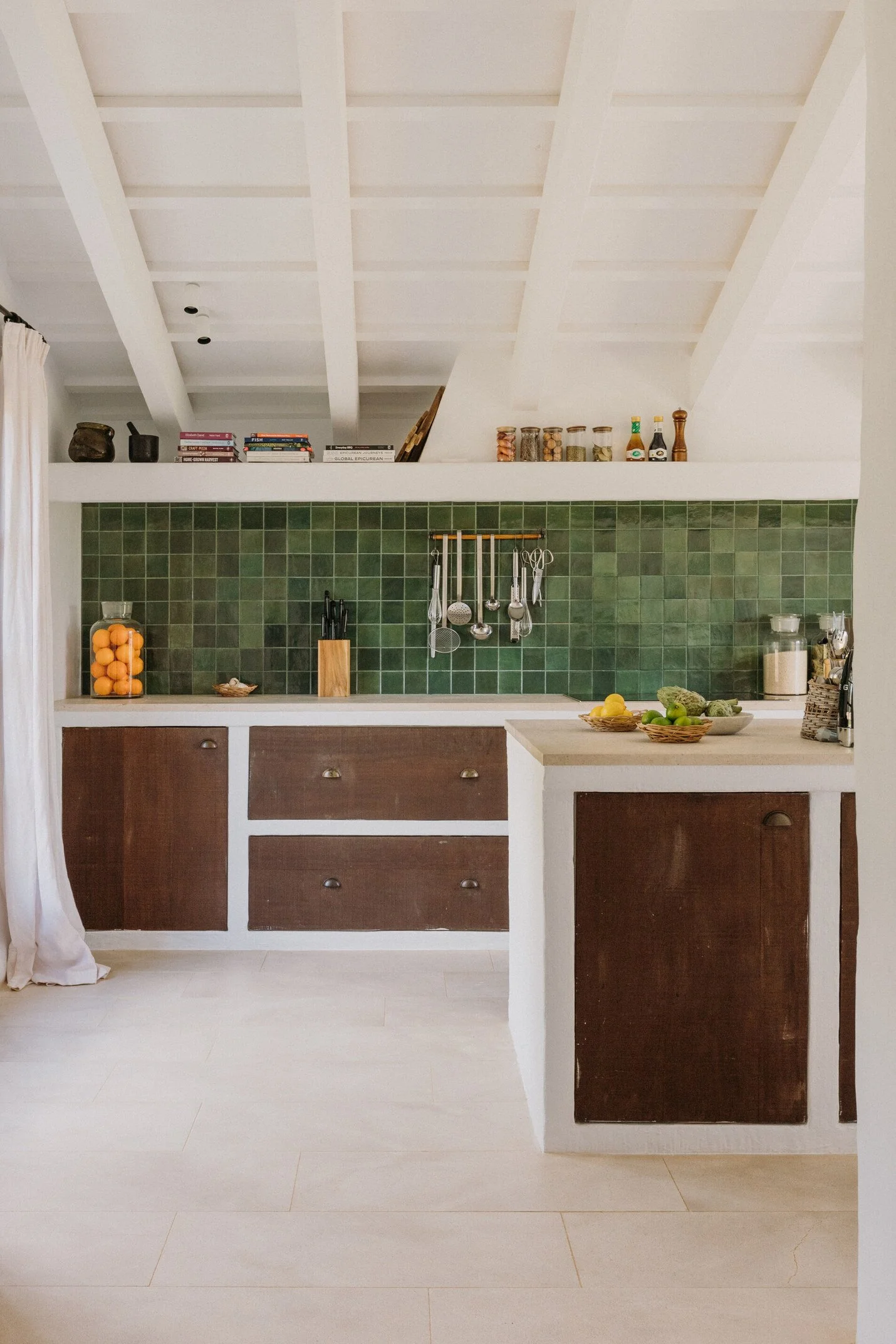 villa minorca son saura kitchen
