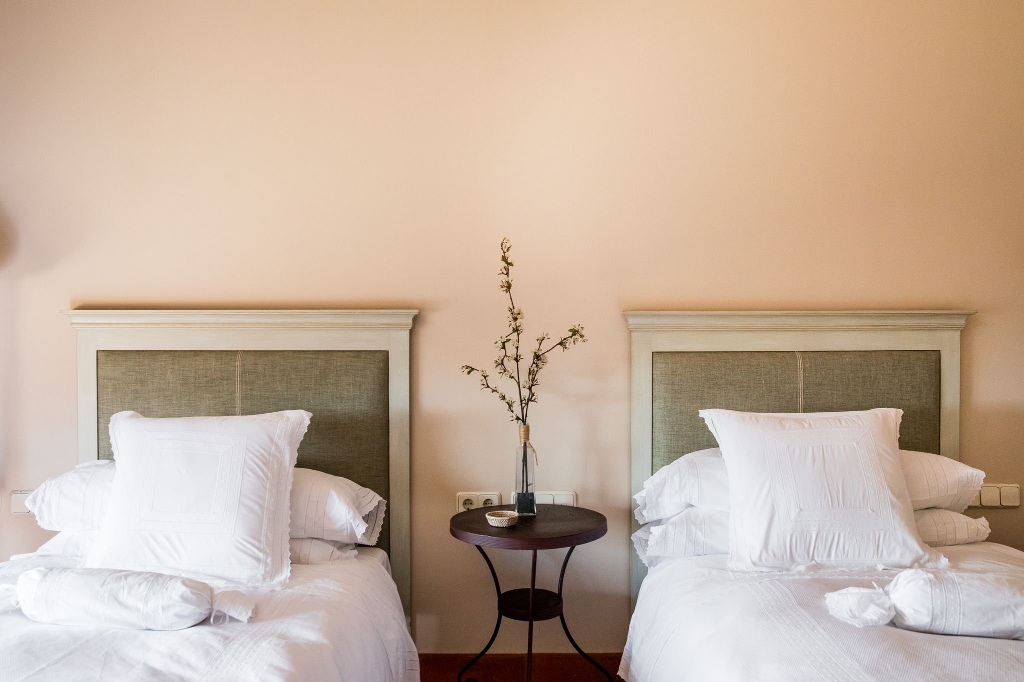 luxury villa Castille bedroom