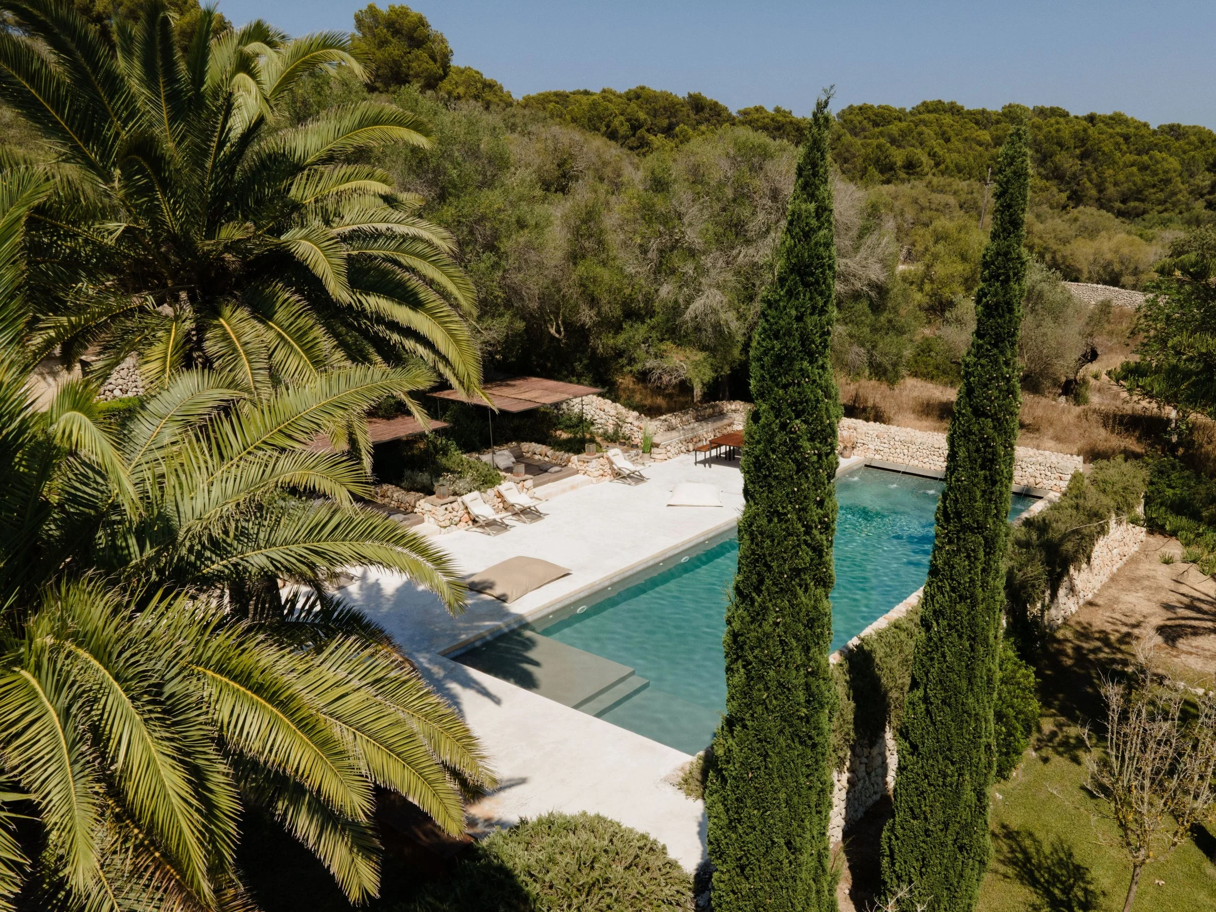 wedding in menorca hacienda outdoor pool