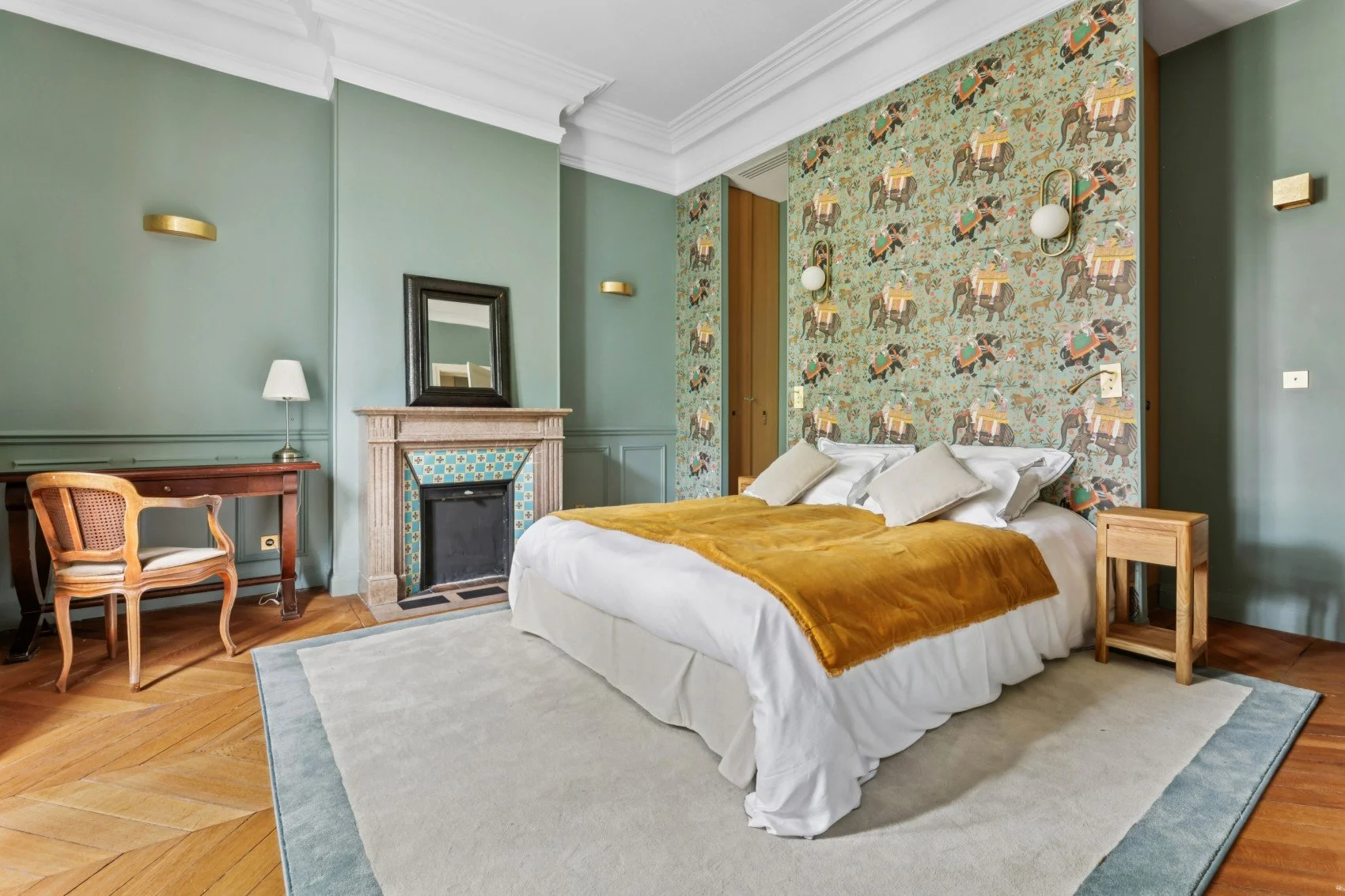 luxury home paris auteuil bedroom