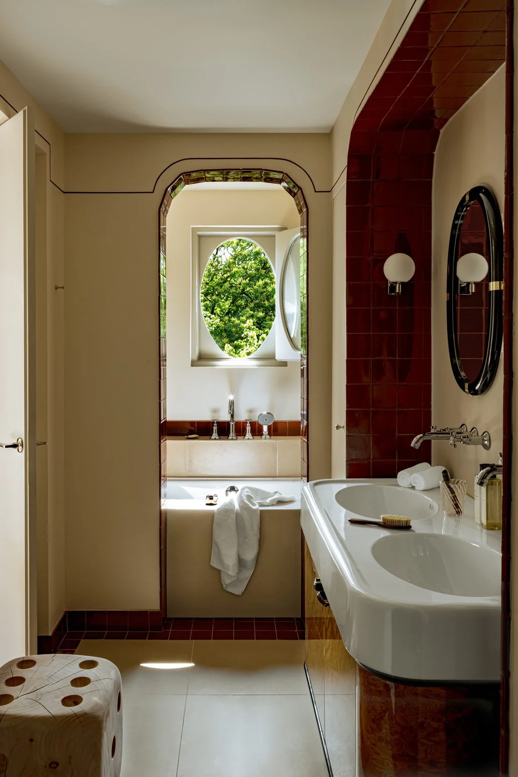 luxury home for rent in Paris Montmartre