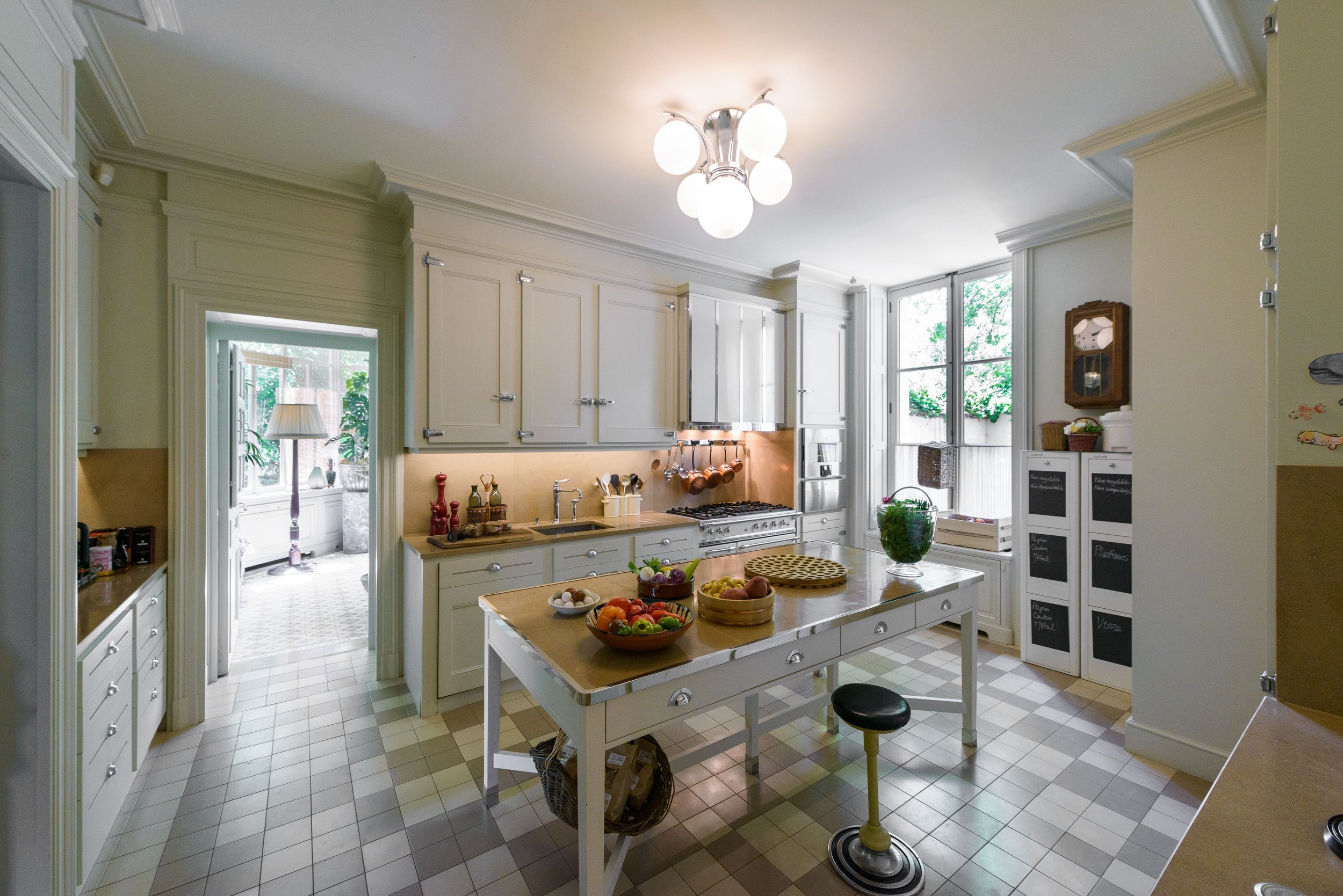 luxury villa Loire kitchen