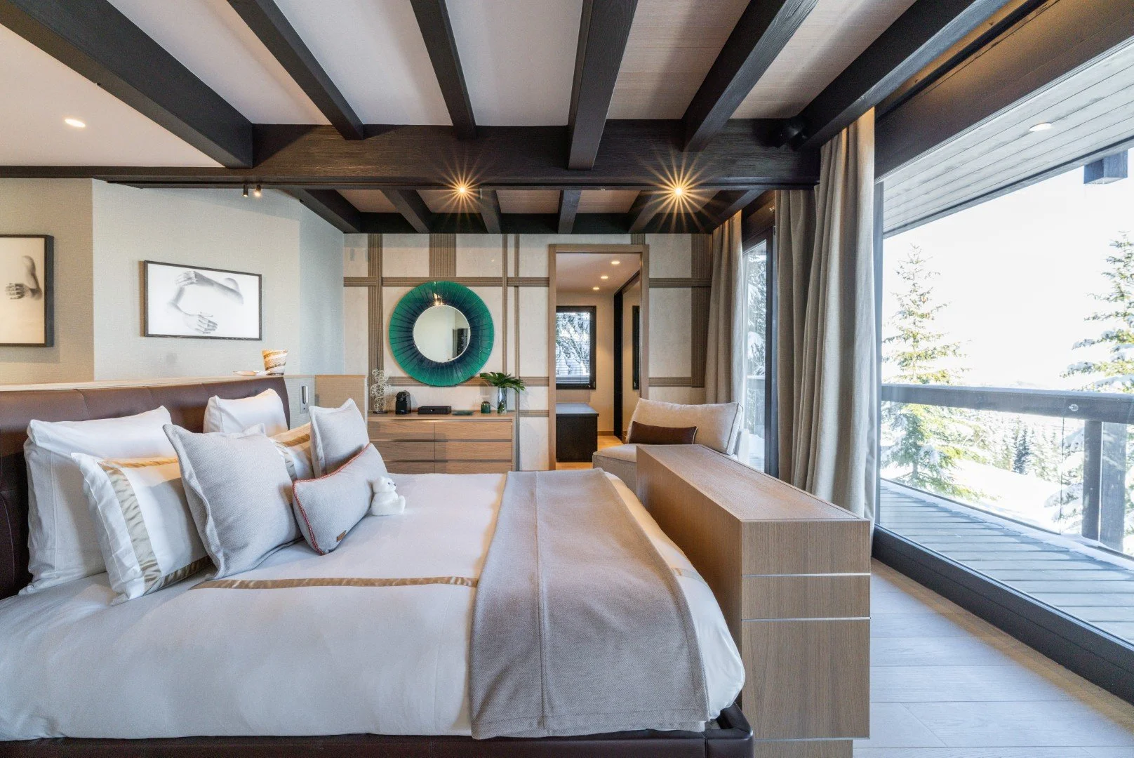 courchevel chalet rental bedroom