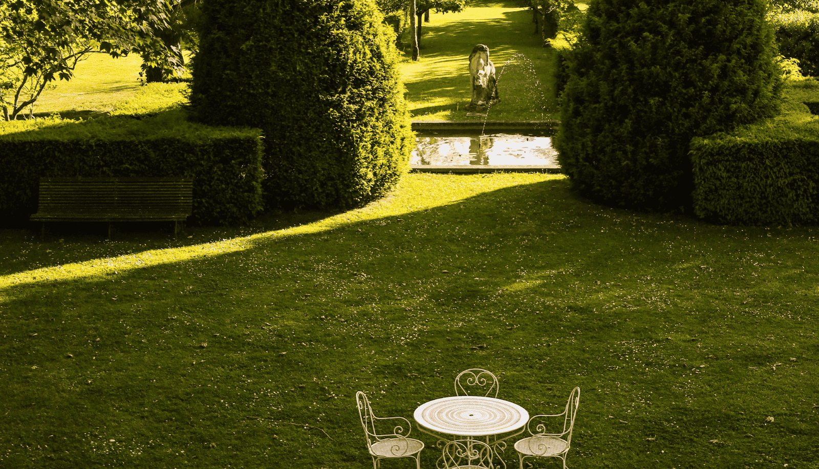 Luxury villa for rent in Thoiry near Paris