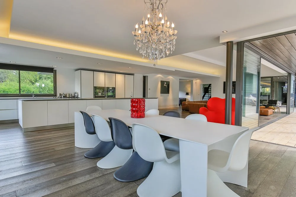 Hossegor luxury villa dining room