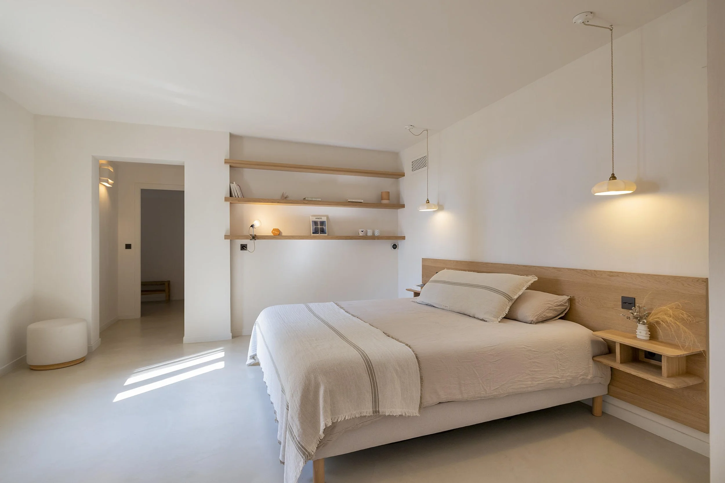 Luxury villa Bormes les Mimosas bedroom