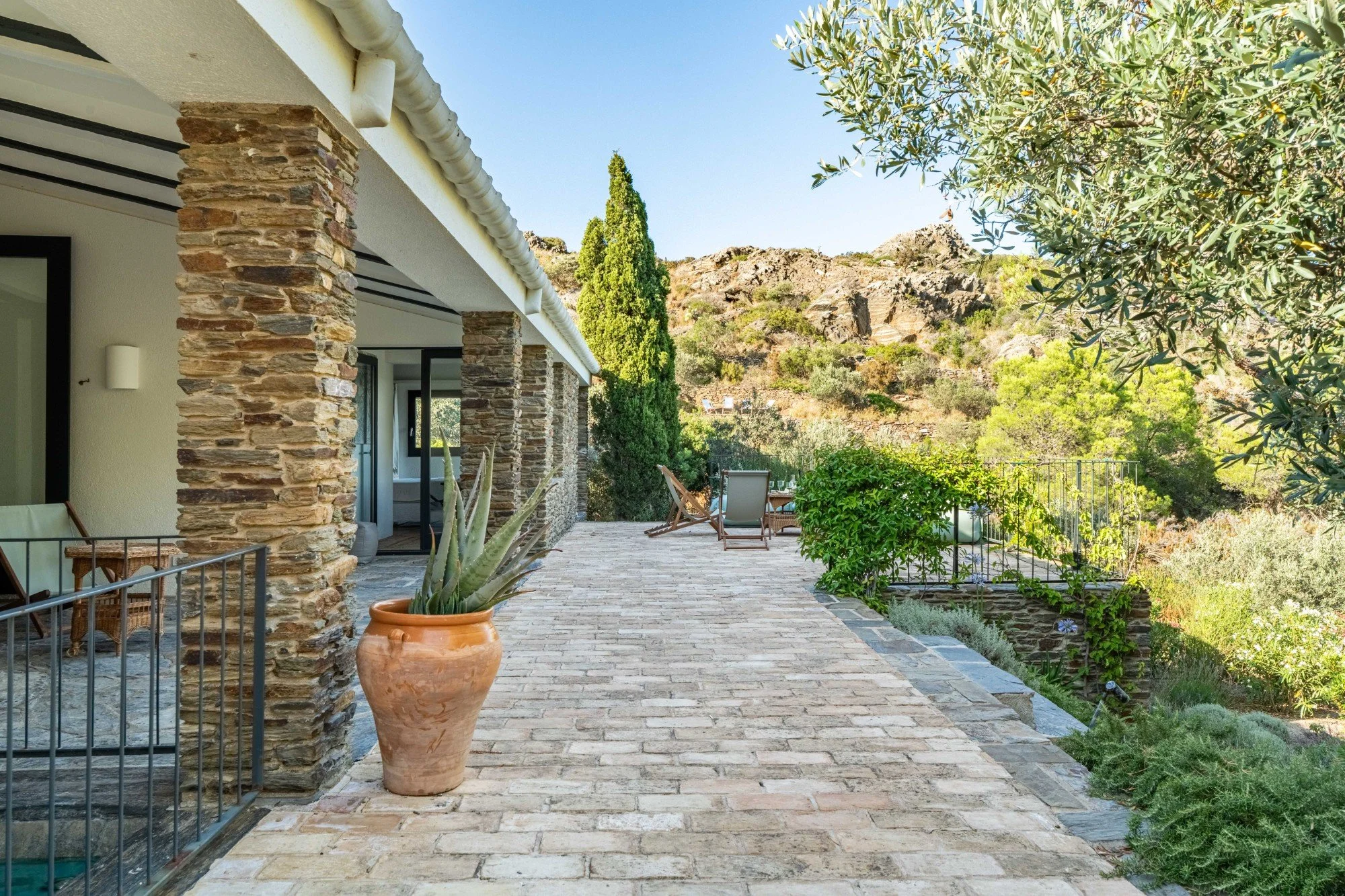 Luxury villa Cadaqués Finca terrace